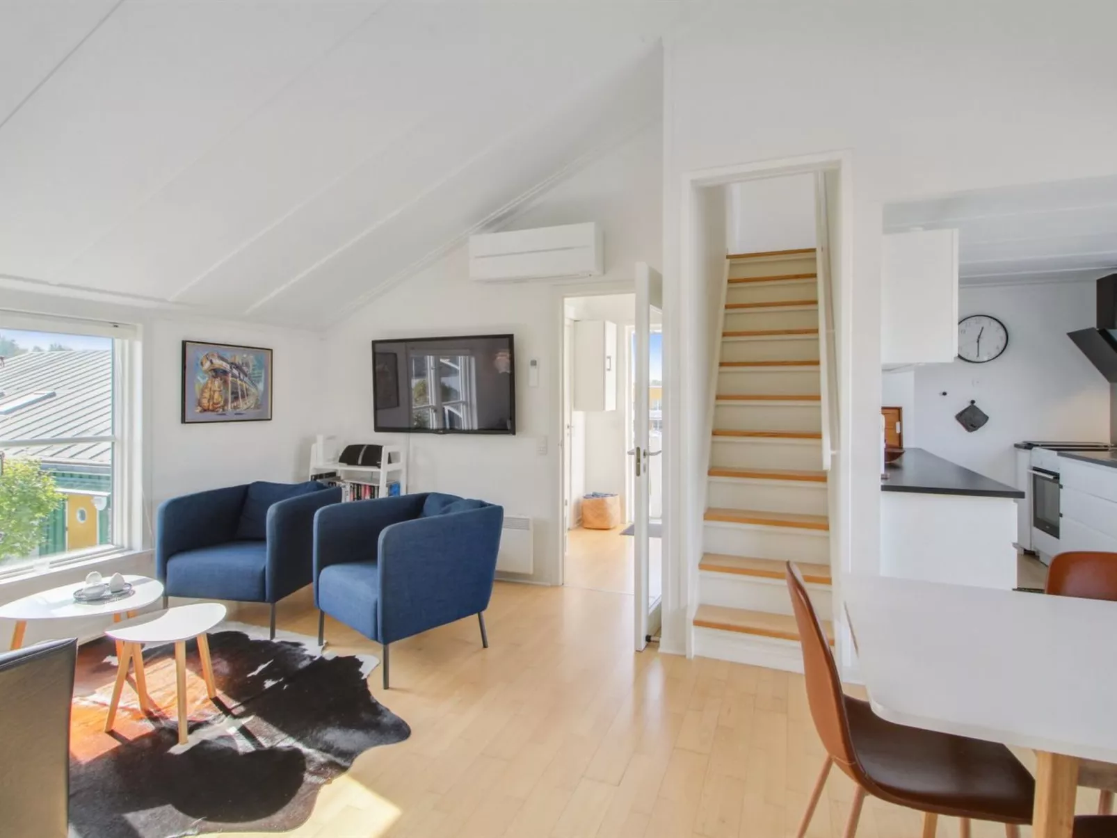 "Tyyne" - 5m from the sea-Inside