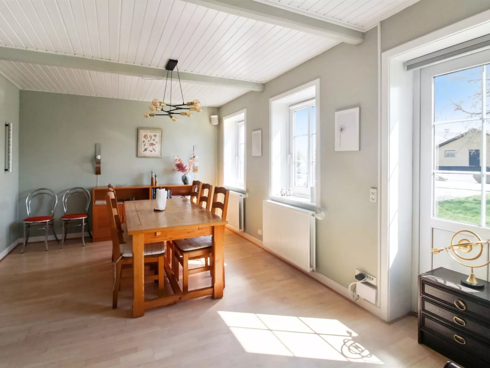 "Nilia" - 3.5km from the sea-Inside