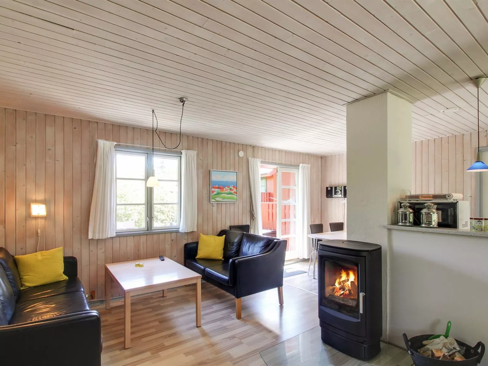 "Jose" - 300m from the sea-Inside