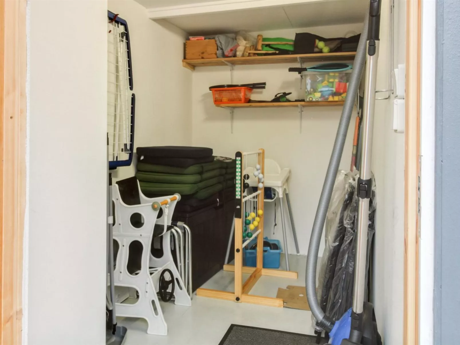 "Asulf" - 31km from the sea-Drinnen