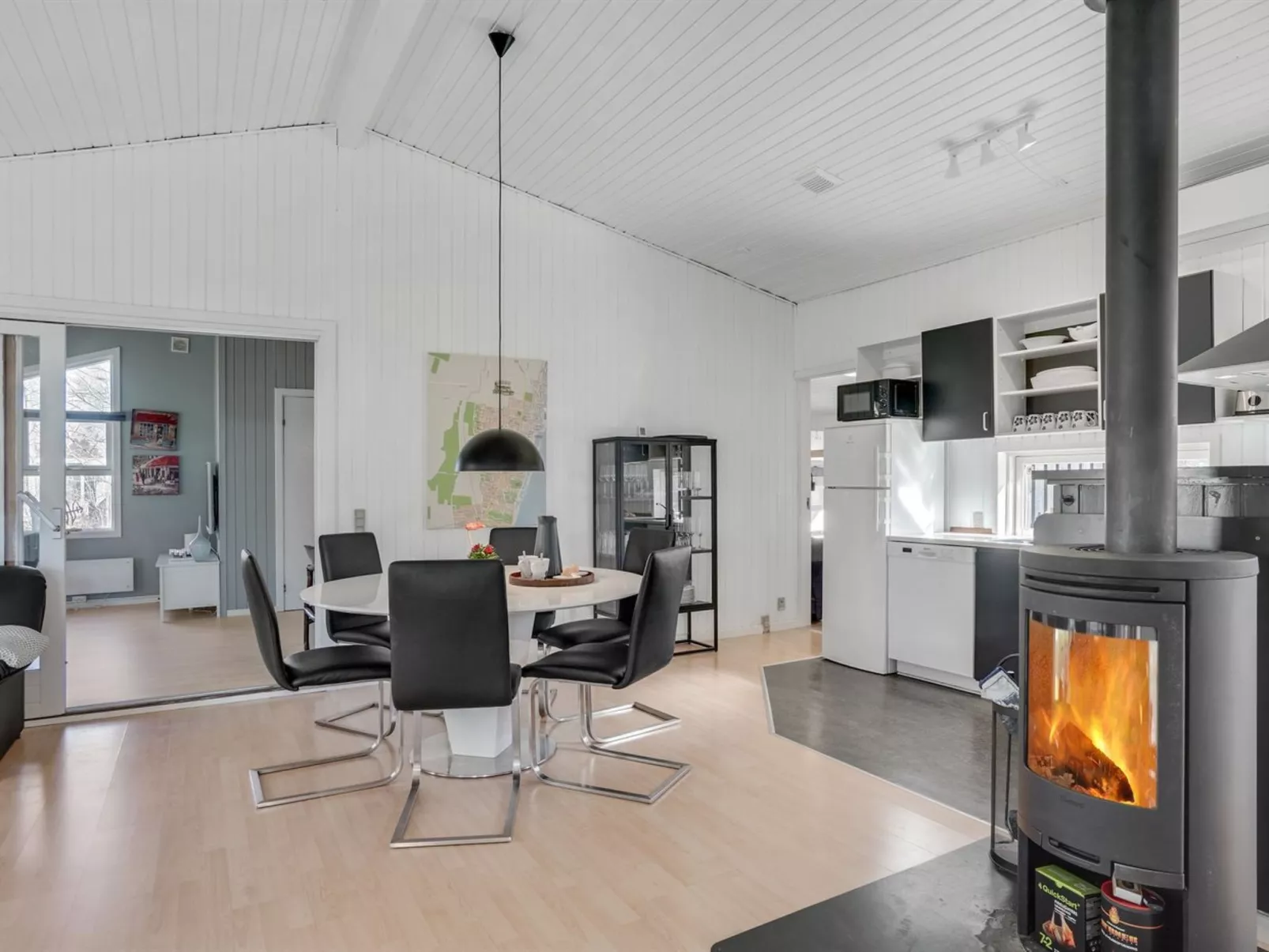 "Tiina" - 1km from the sea-Drinnen