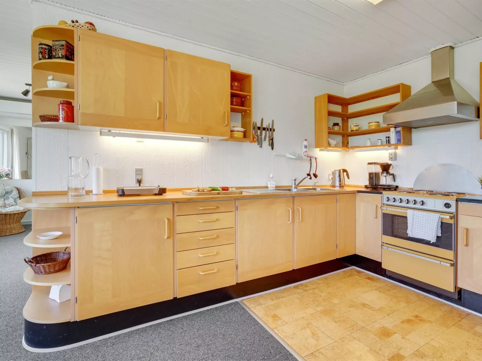 "Launo" - 150m to the fjord-Inside