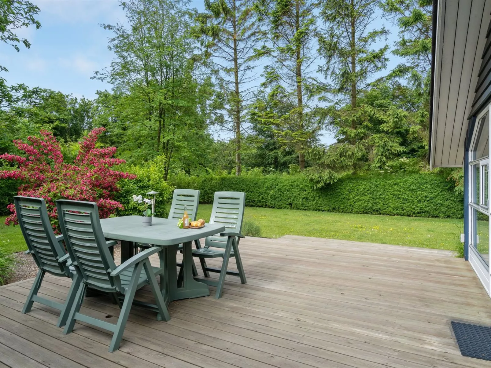 "Athislus" - 30km from the sea-Outside