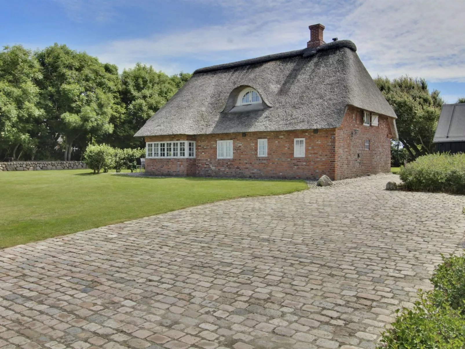 "Ingulf" - 18km from the sea-Outside