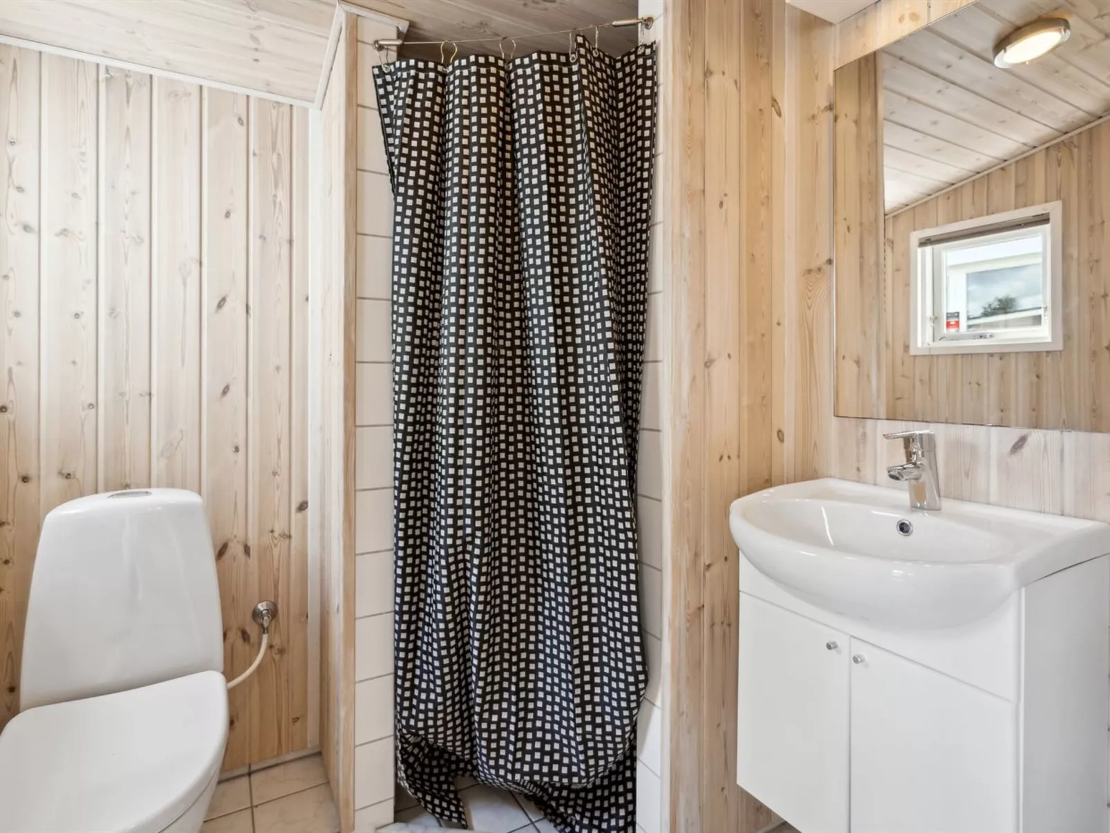 "Mena" - 200m from the sea-Inside