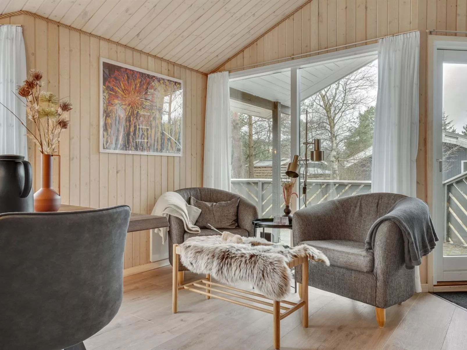 "Sighbiorn" - 950m from the sea-Inside