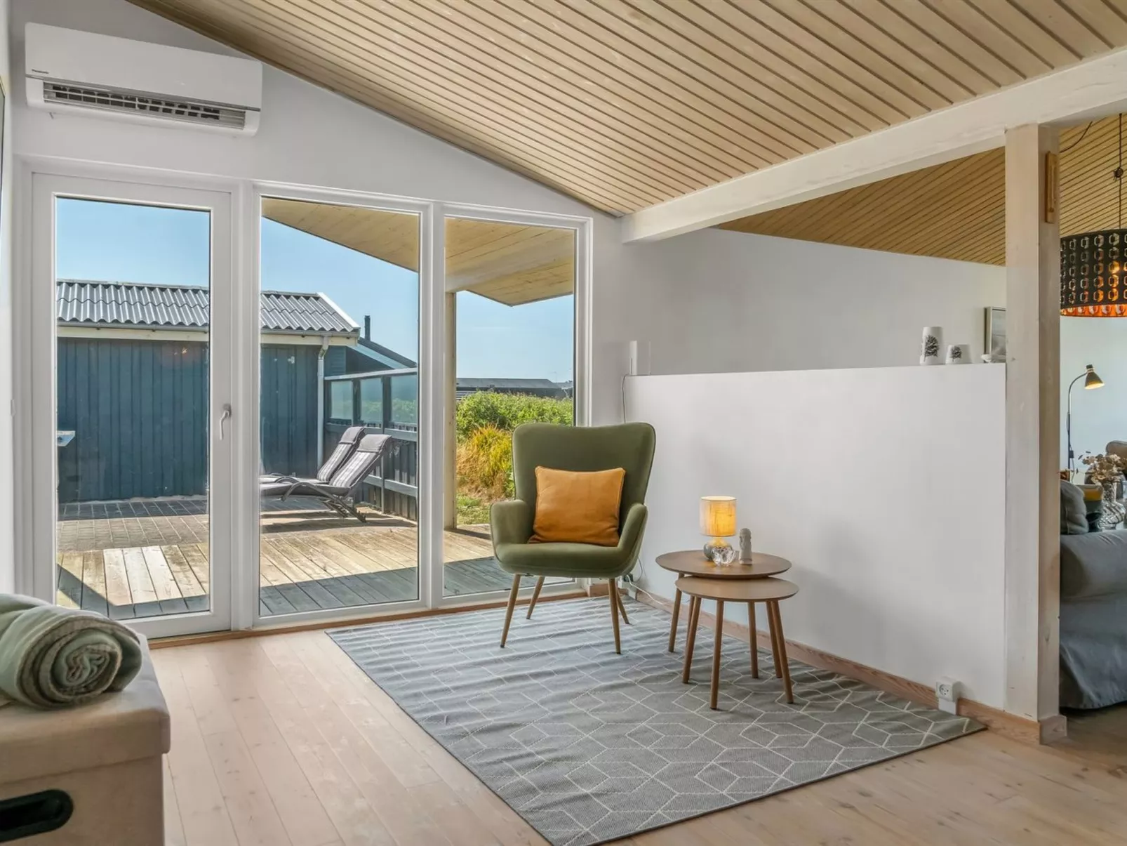 "Hilka" - 75m from the sea-Drinnen