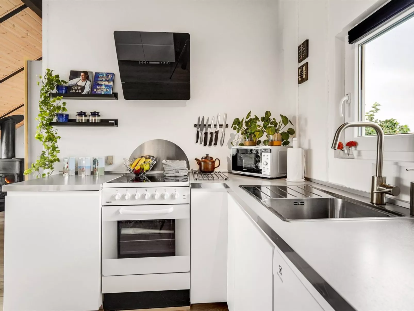 "Josef" - 500m from the sea-Inside