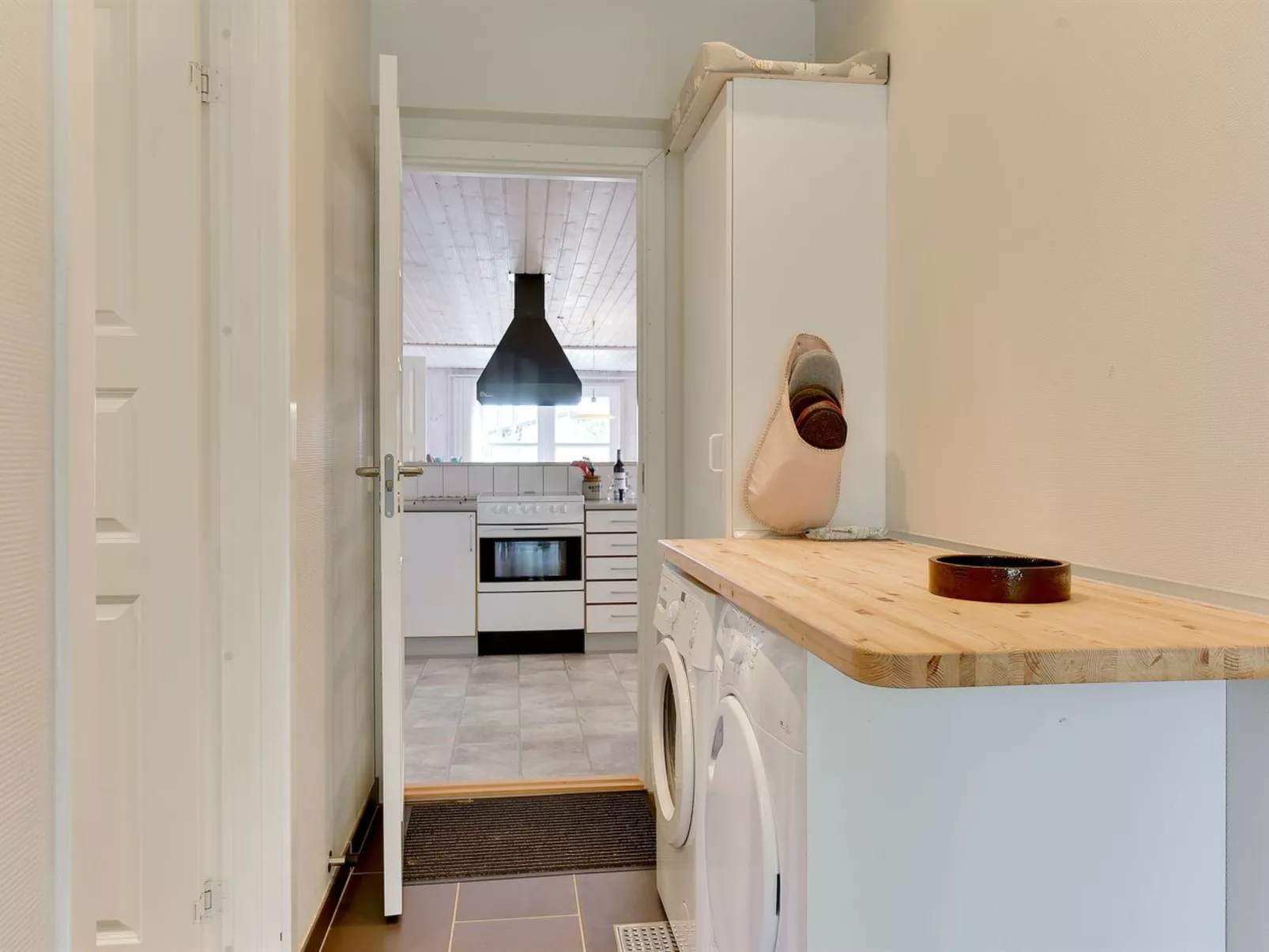 "Ajten" - 150m from the sea-Drinnen