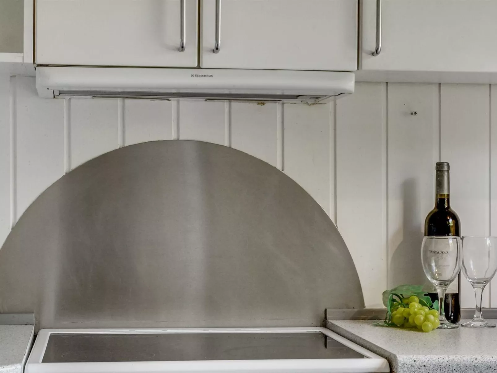 "Livni" - 3.8km from the sea-Drinnen