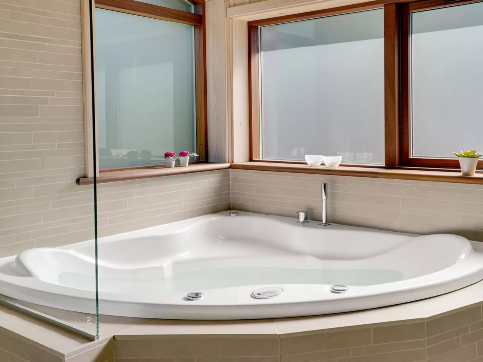 "Kali" - 900m to the fjord-Inside