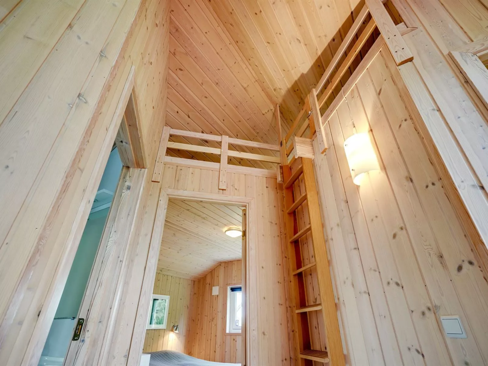 "Ulrikke" - 12km from the sea-Inside