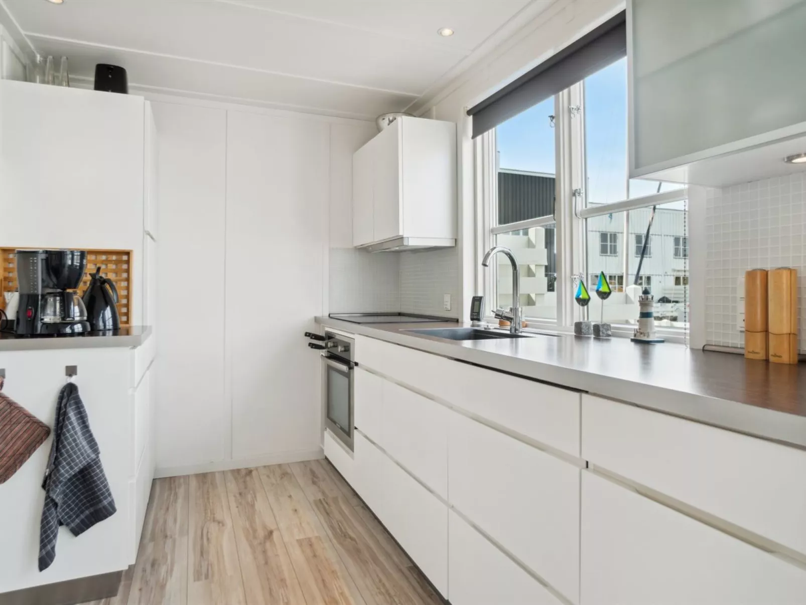 "Nalle" - 5m from the sea-Drinnen