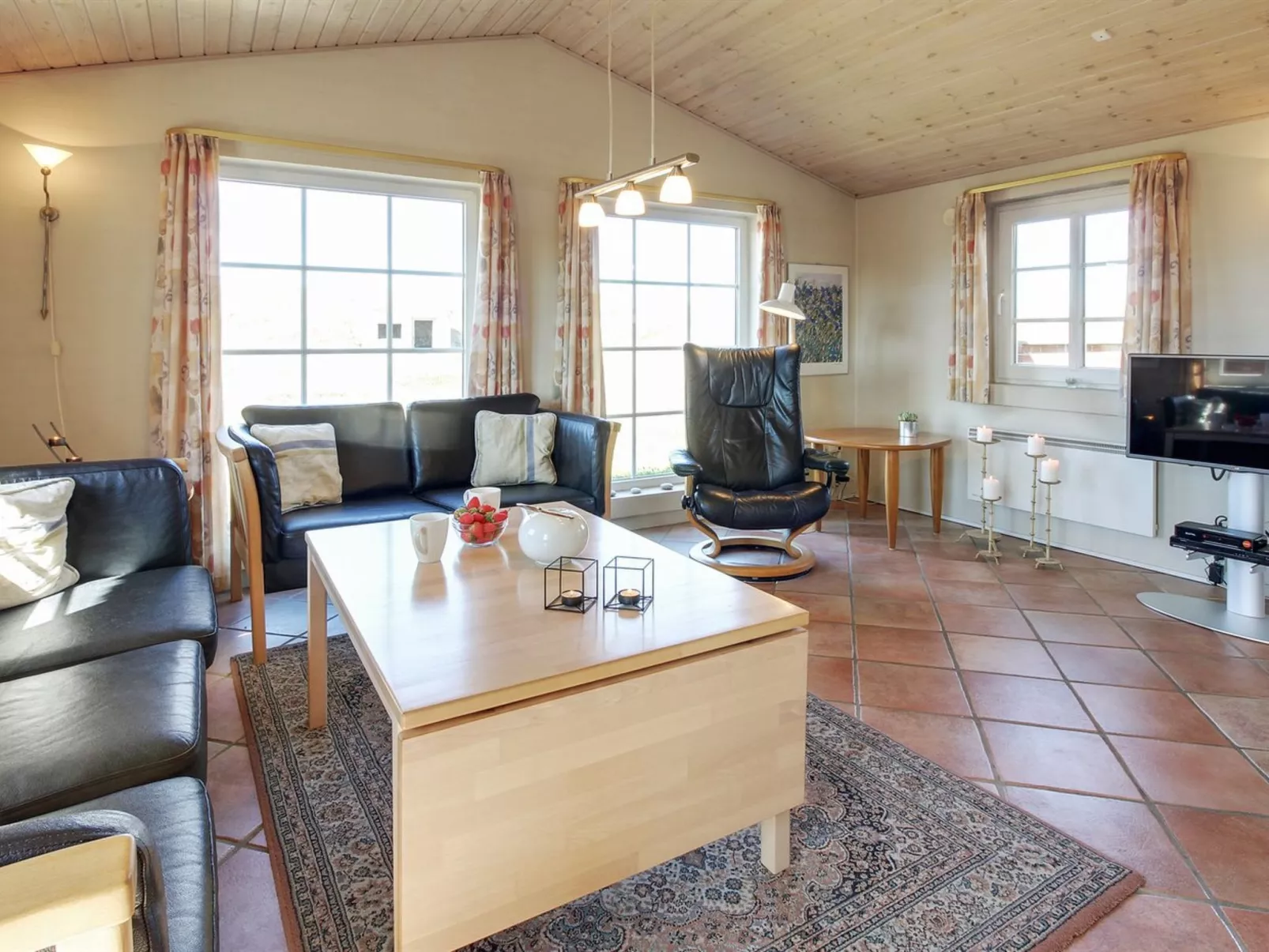 "Karlina" - 100m from the sea-Inside