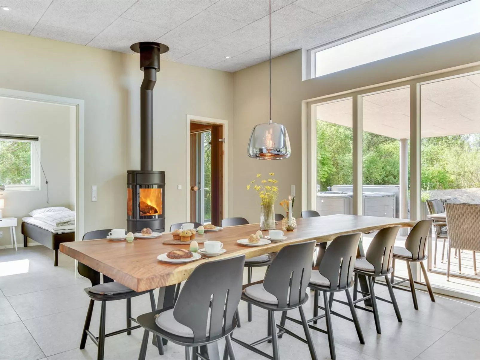 "Hiorulf" - 1.4km from the sea-Inside