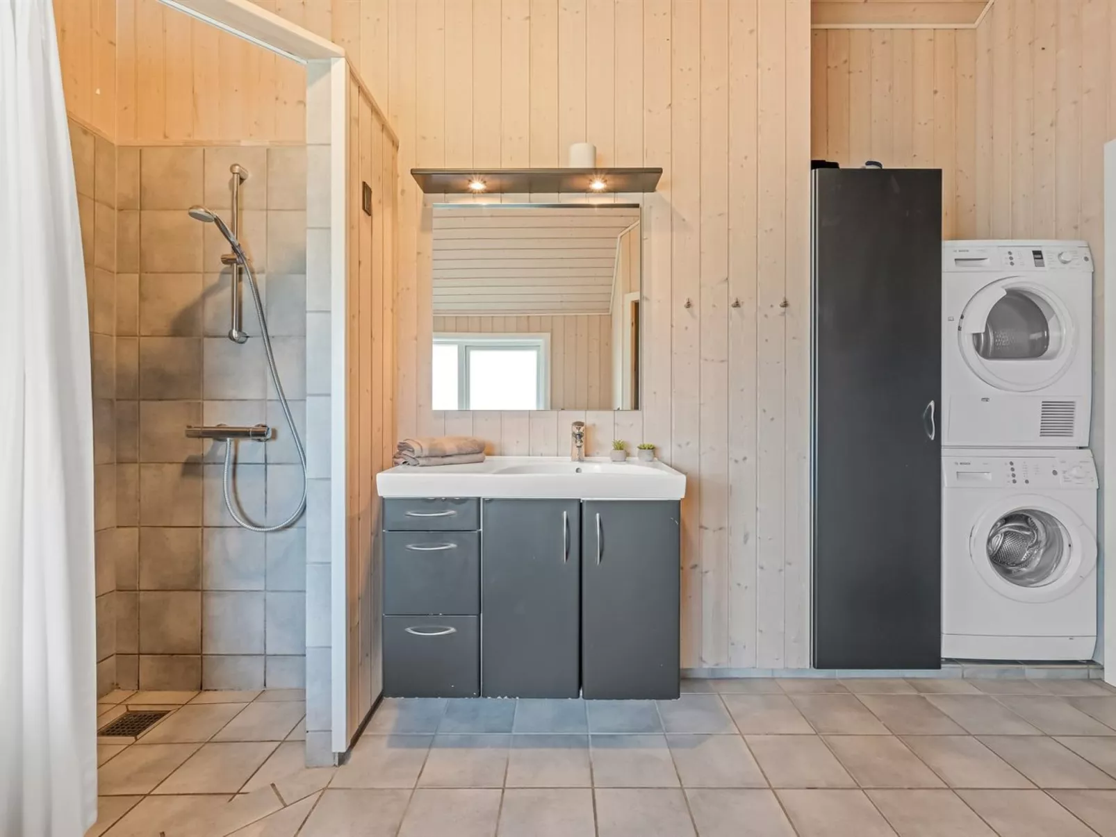 "Dagny" - 300m from the sea-Inside