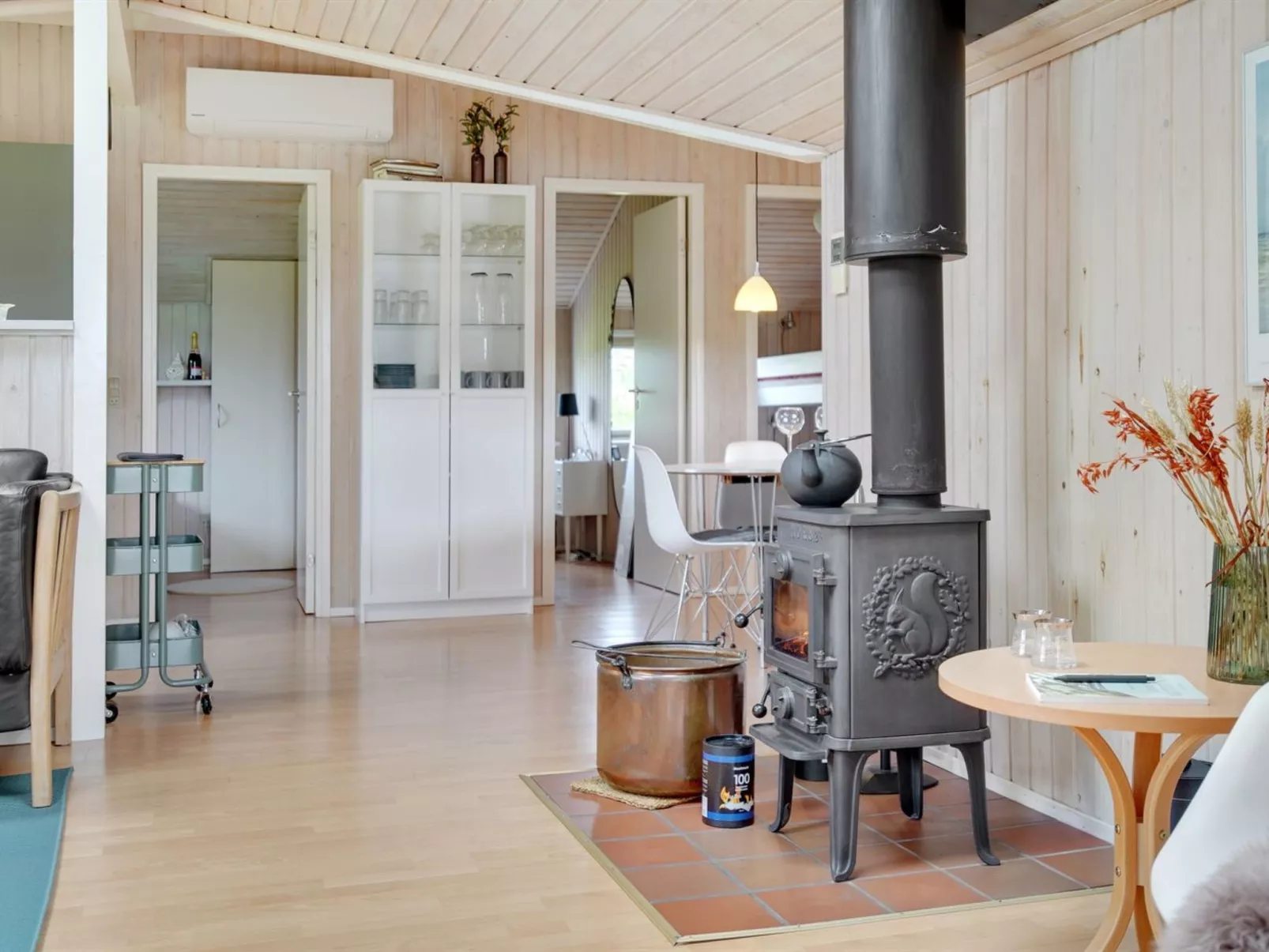 "Fliri" - 700m from the sea-Inside