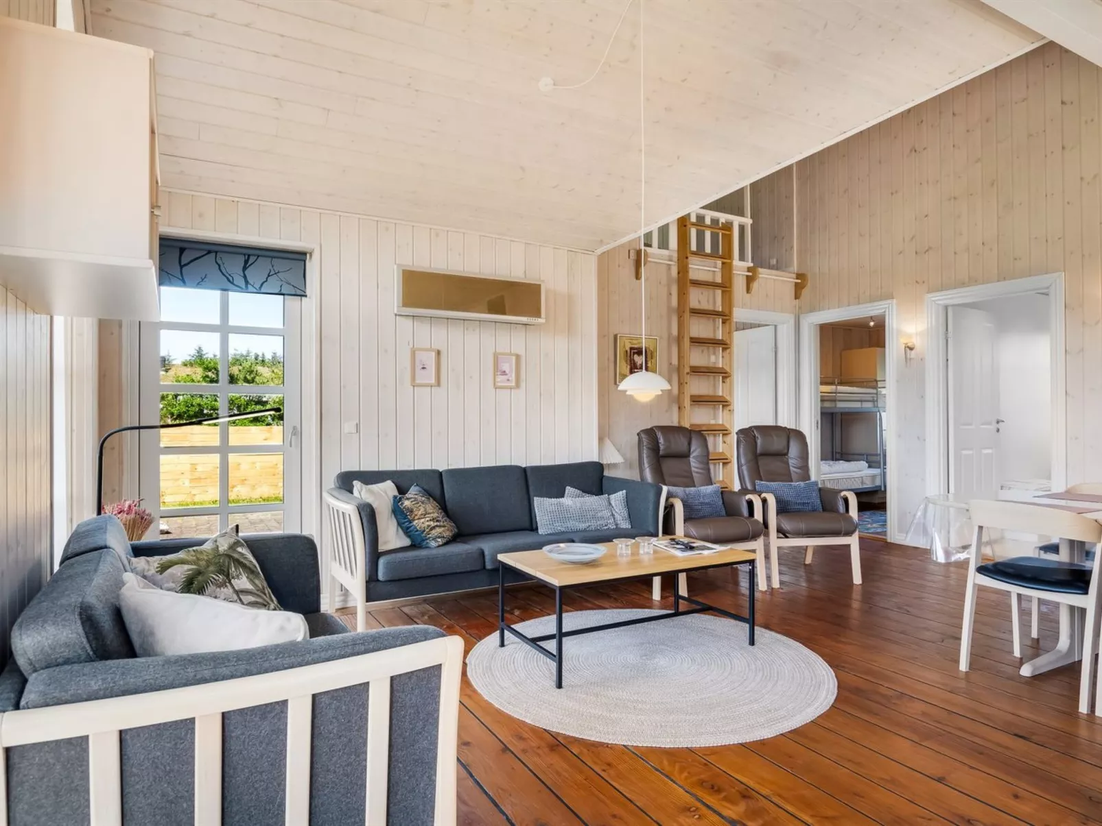 "Annemie" - 1.8km from the sea-Drinnen