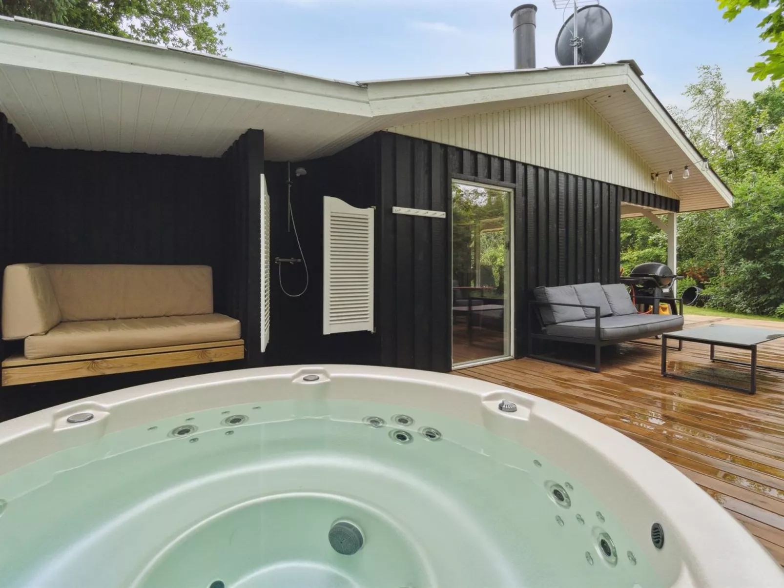 "Adam" -  from the sea-Dedans