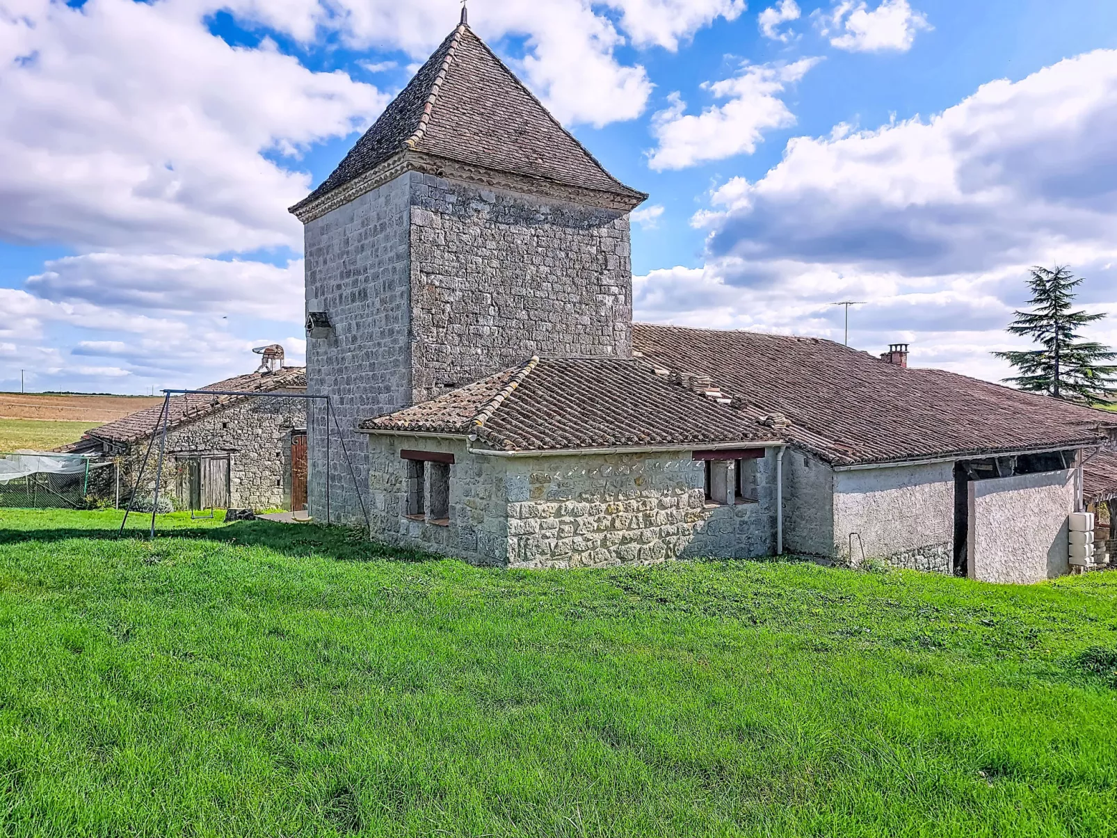 Le Pigeonnier Jacques-Dehors