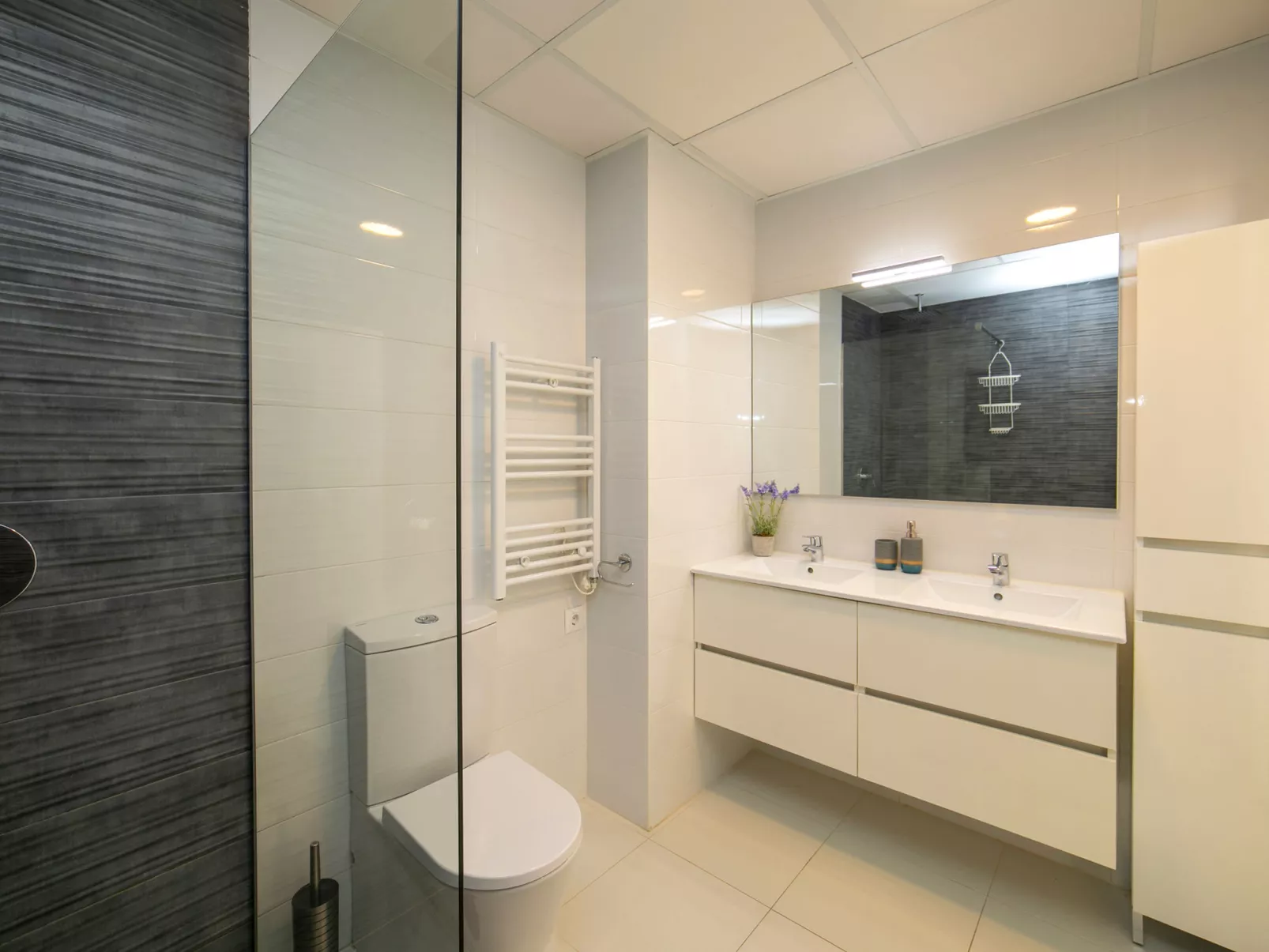 Calpe Beach II-Inside