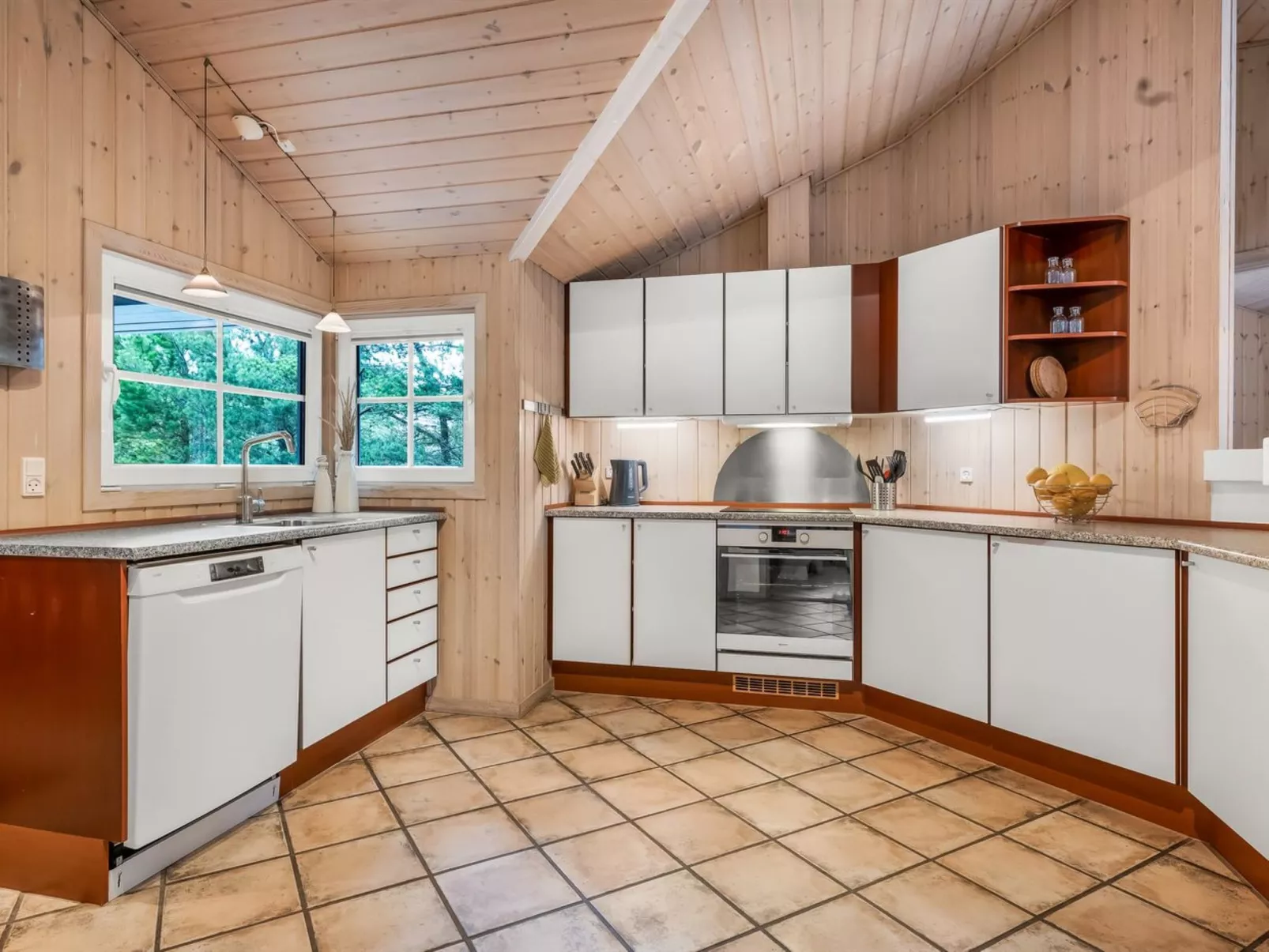 "Tule" - 1.2km from the sea-Dedans