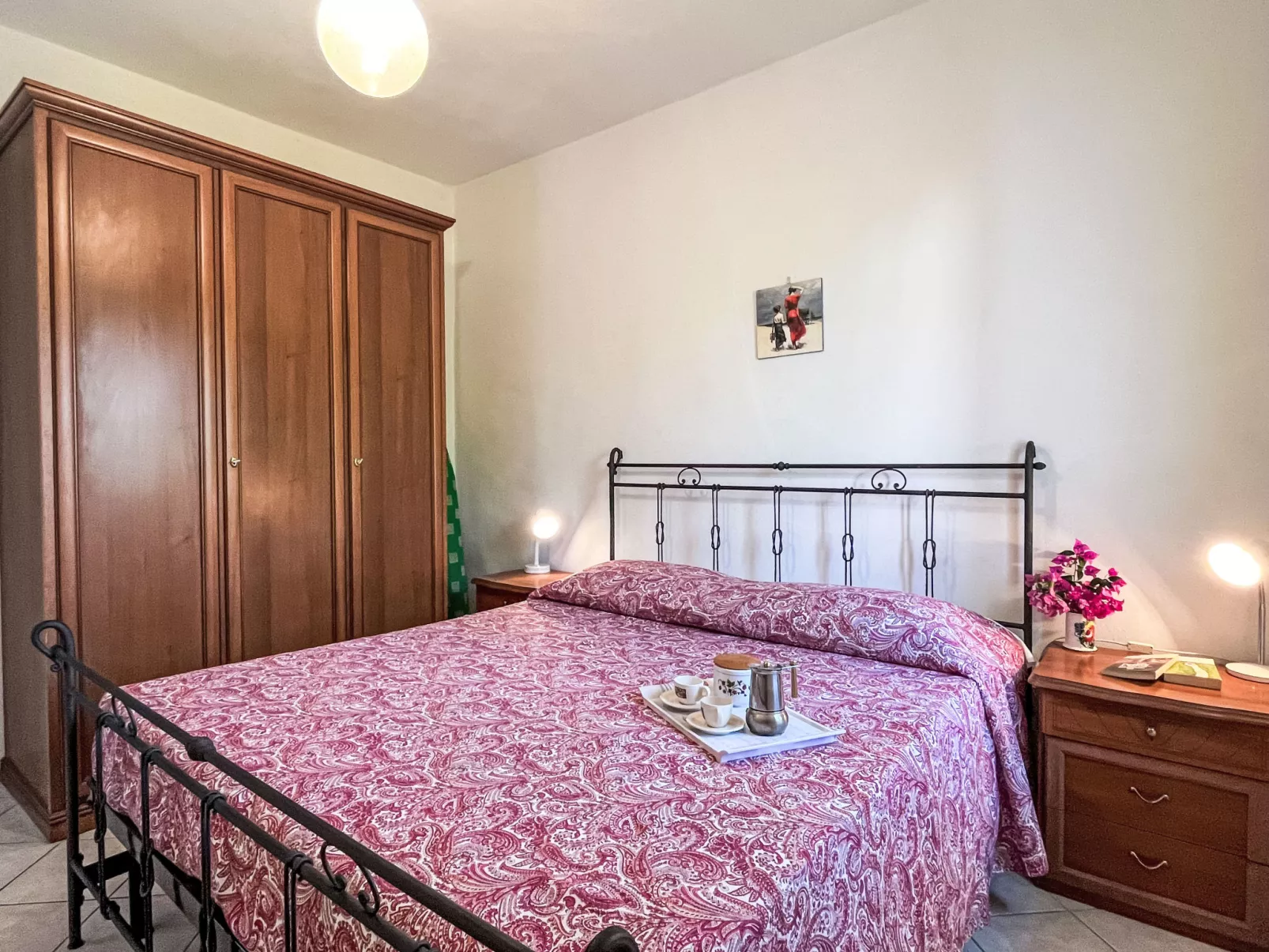 Elisa (DOL127)-Dedans