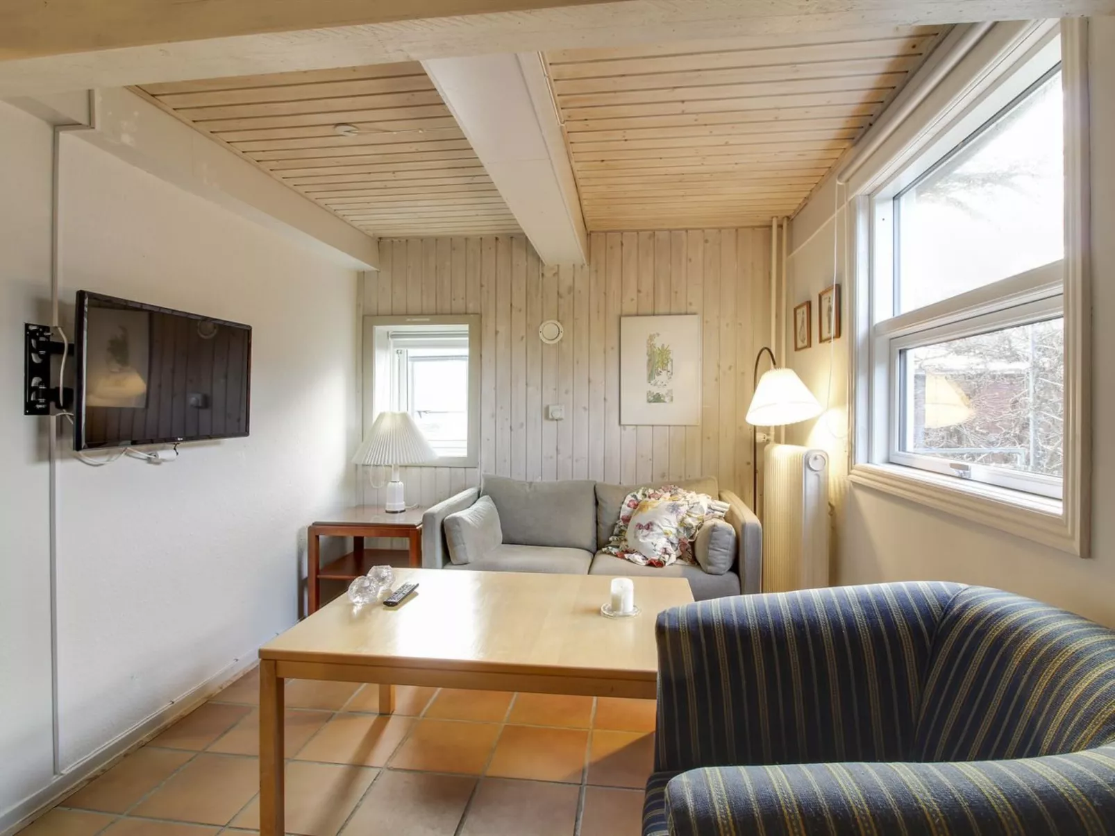 "Canan" - 1.6km from the sea-Dedans