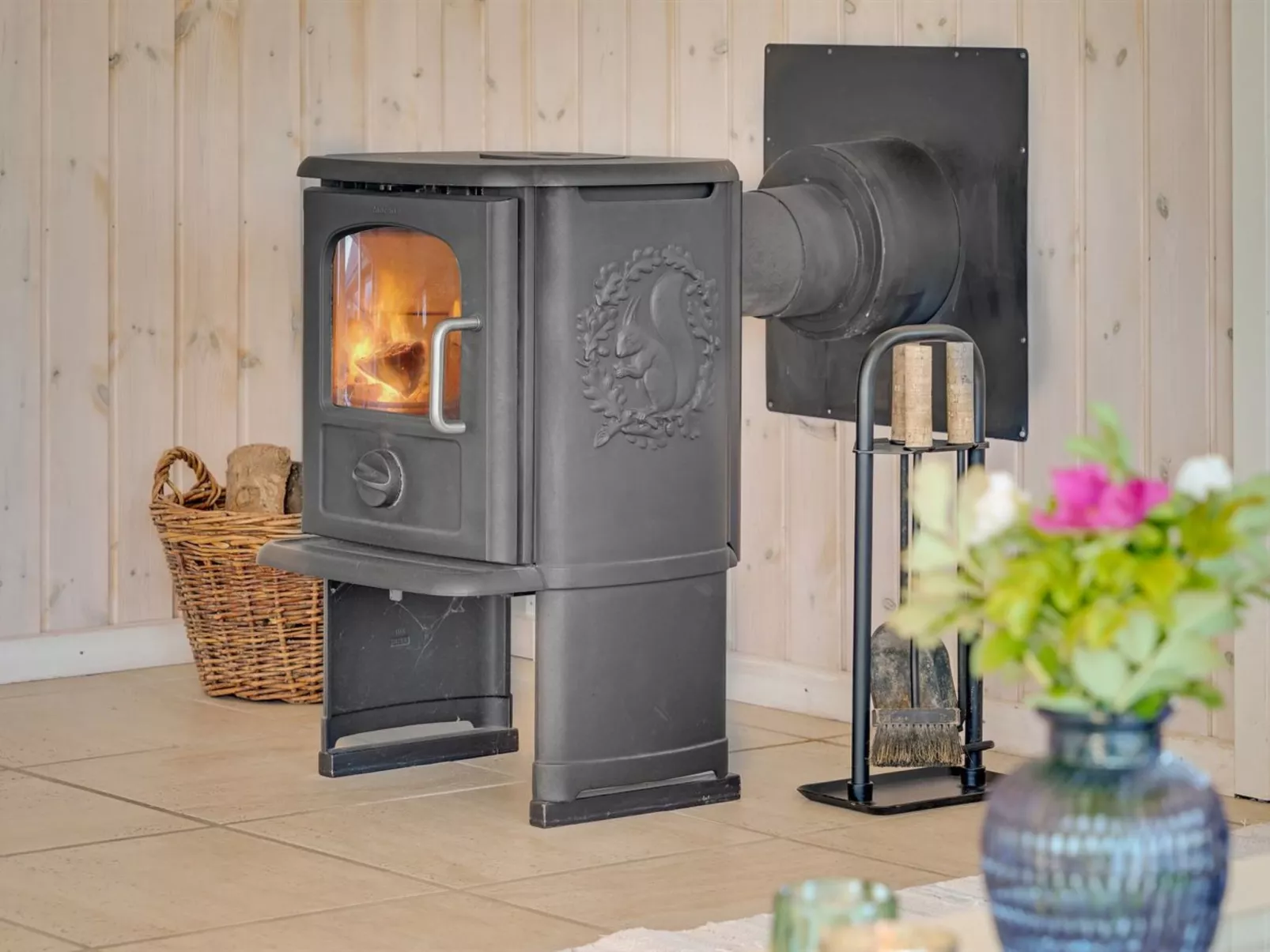 "Aella" - 150m from the sea-Inside