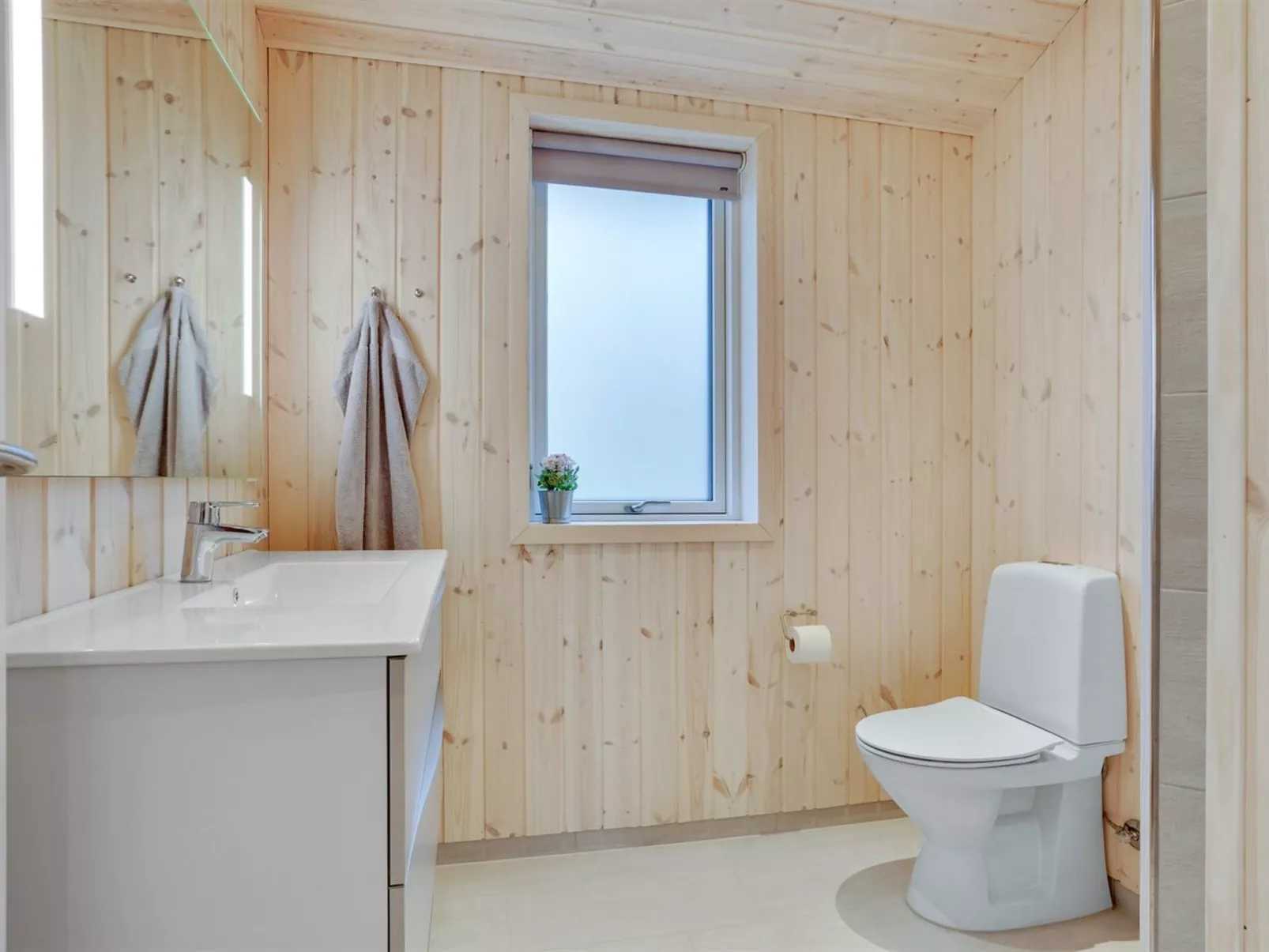 "Jerrit" - 225m from the sea-Dedans