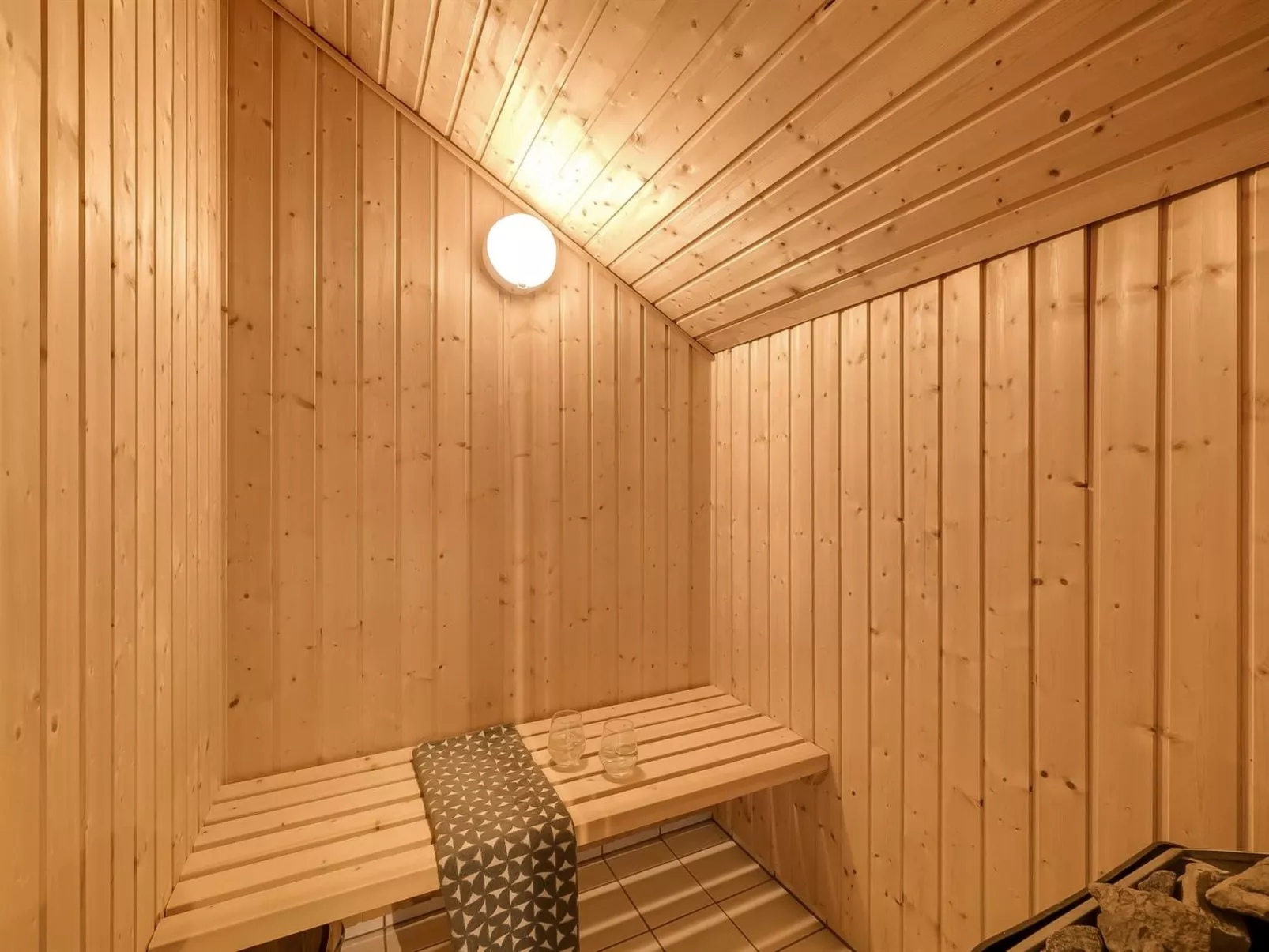 "Erland" - 500m from the sea-Inside