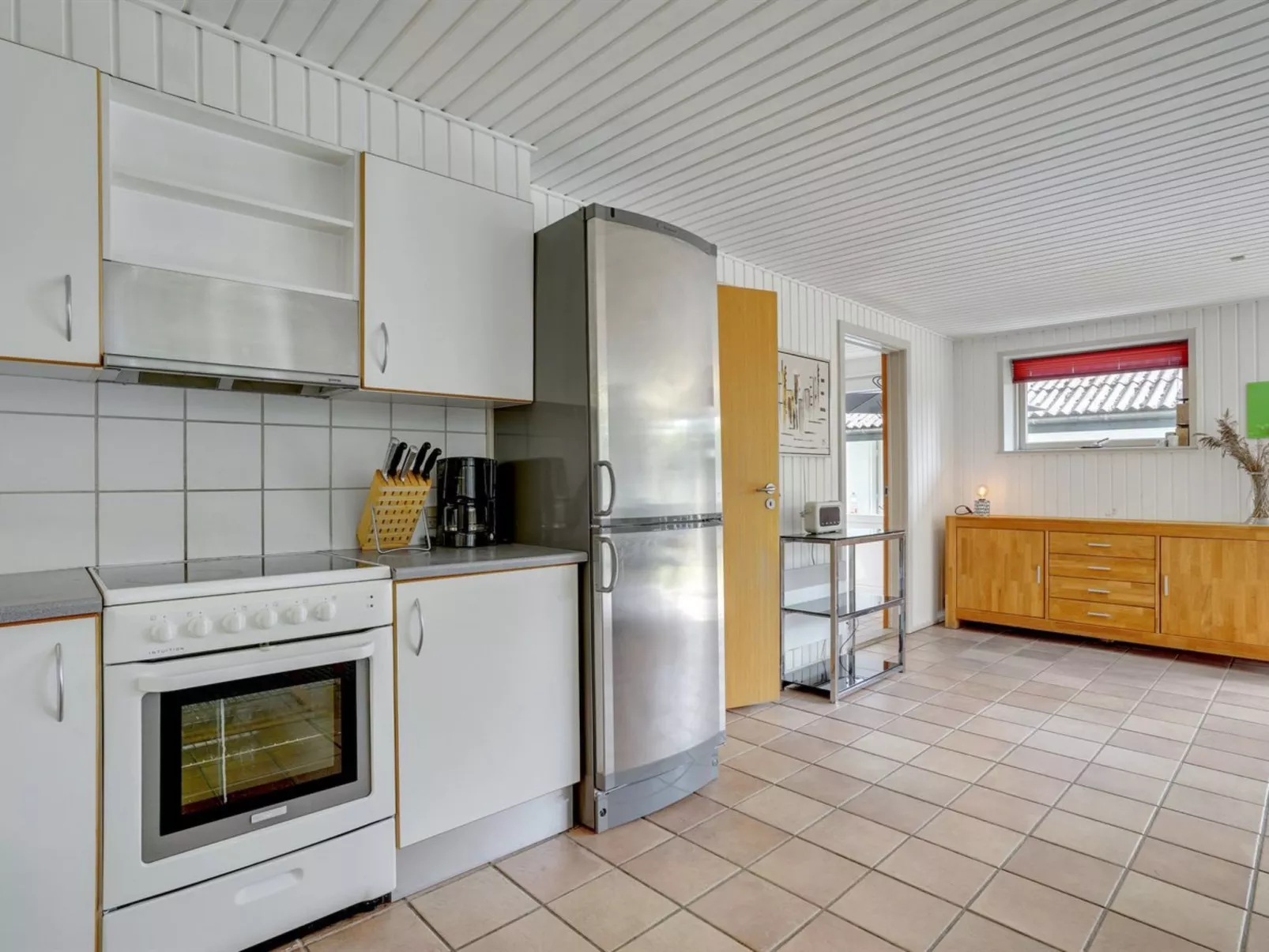 "Naumka" - 200m to the fjord-Dedans