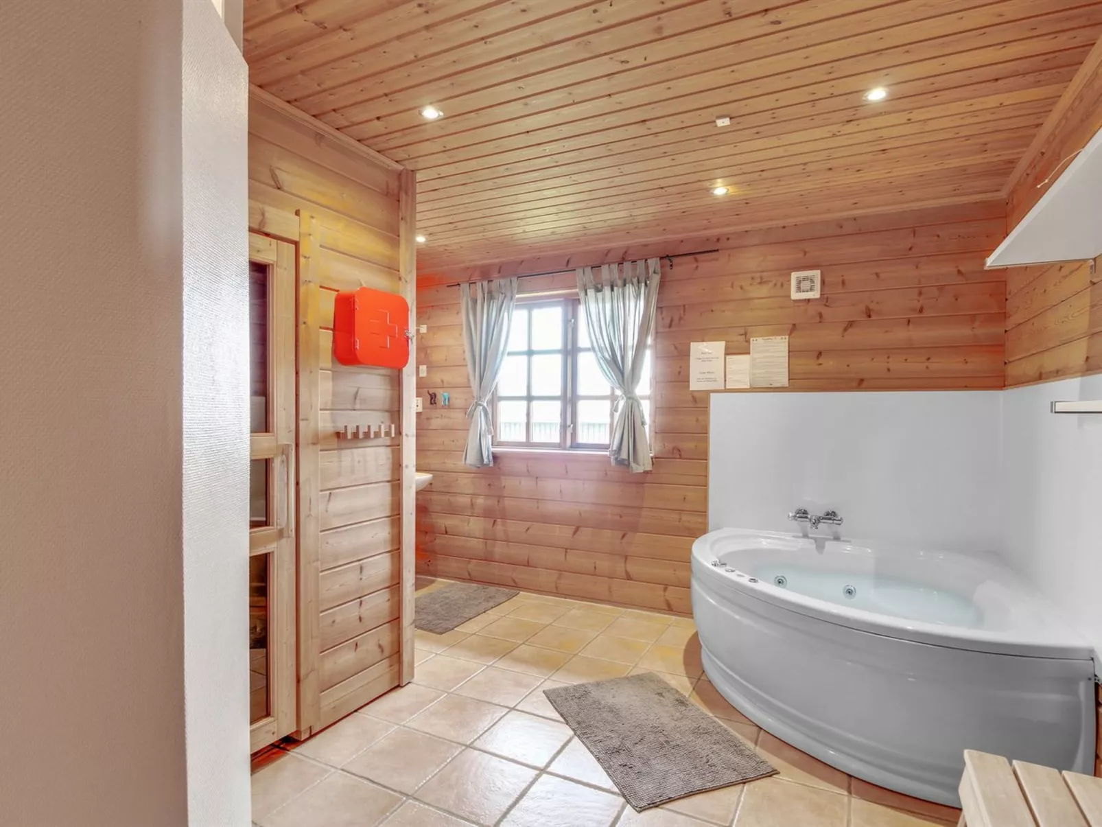 "Kersta" - 400m from the sea-Dedans