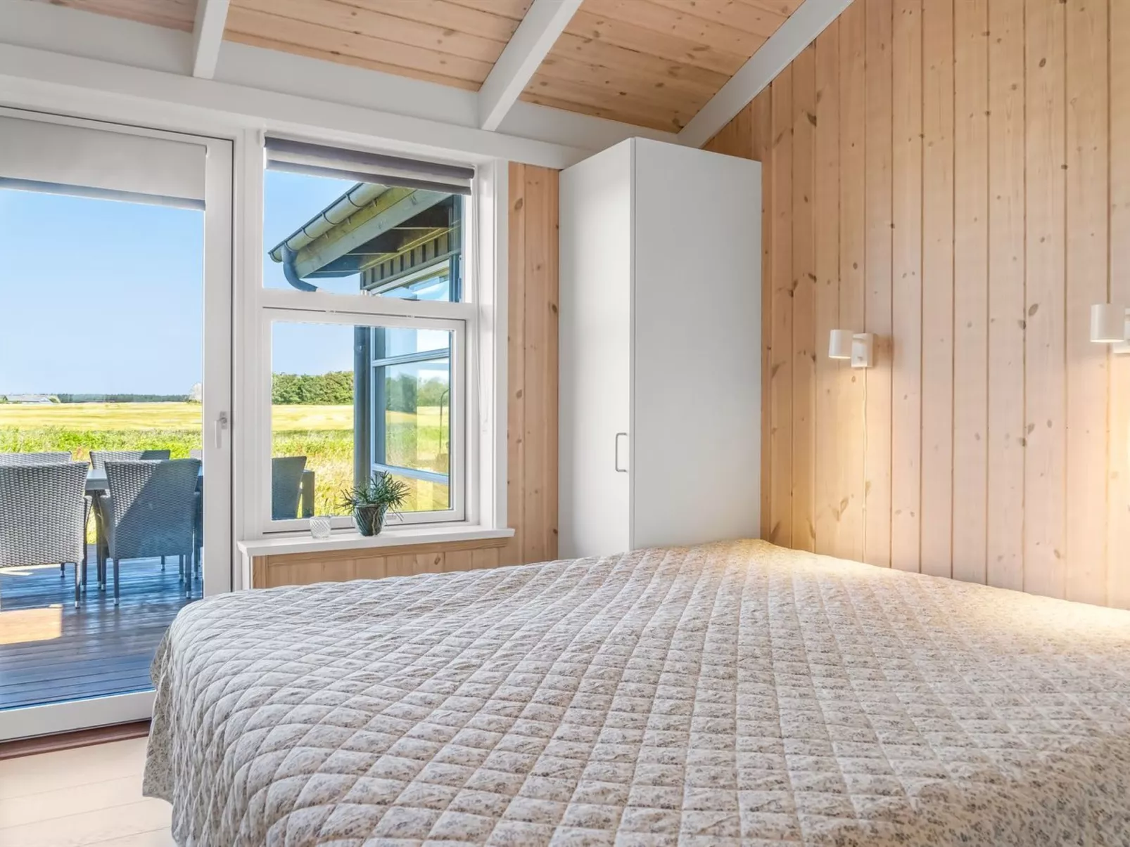 "Hildegardt" - 1km from the sea-Inside