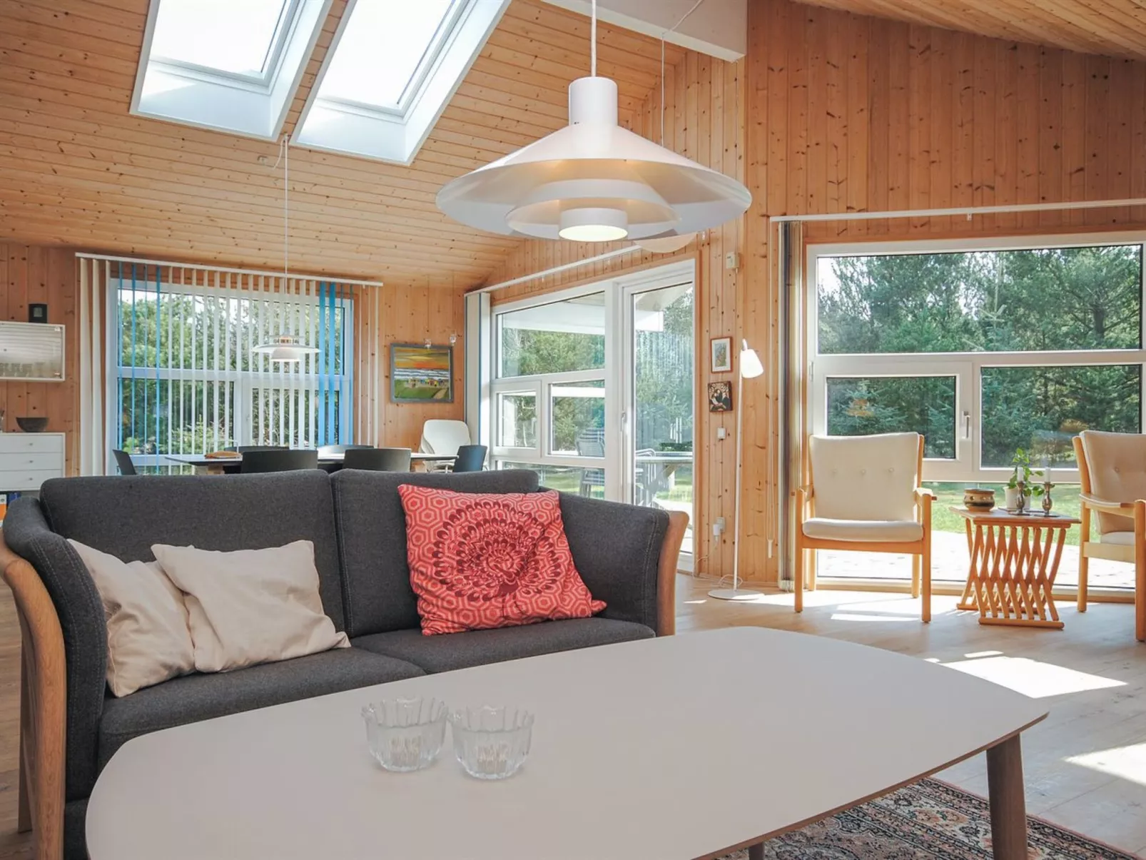 "Heggi" - 900m from the sea-Drinnen