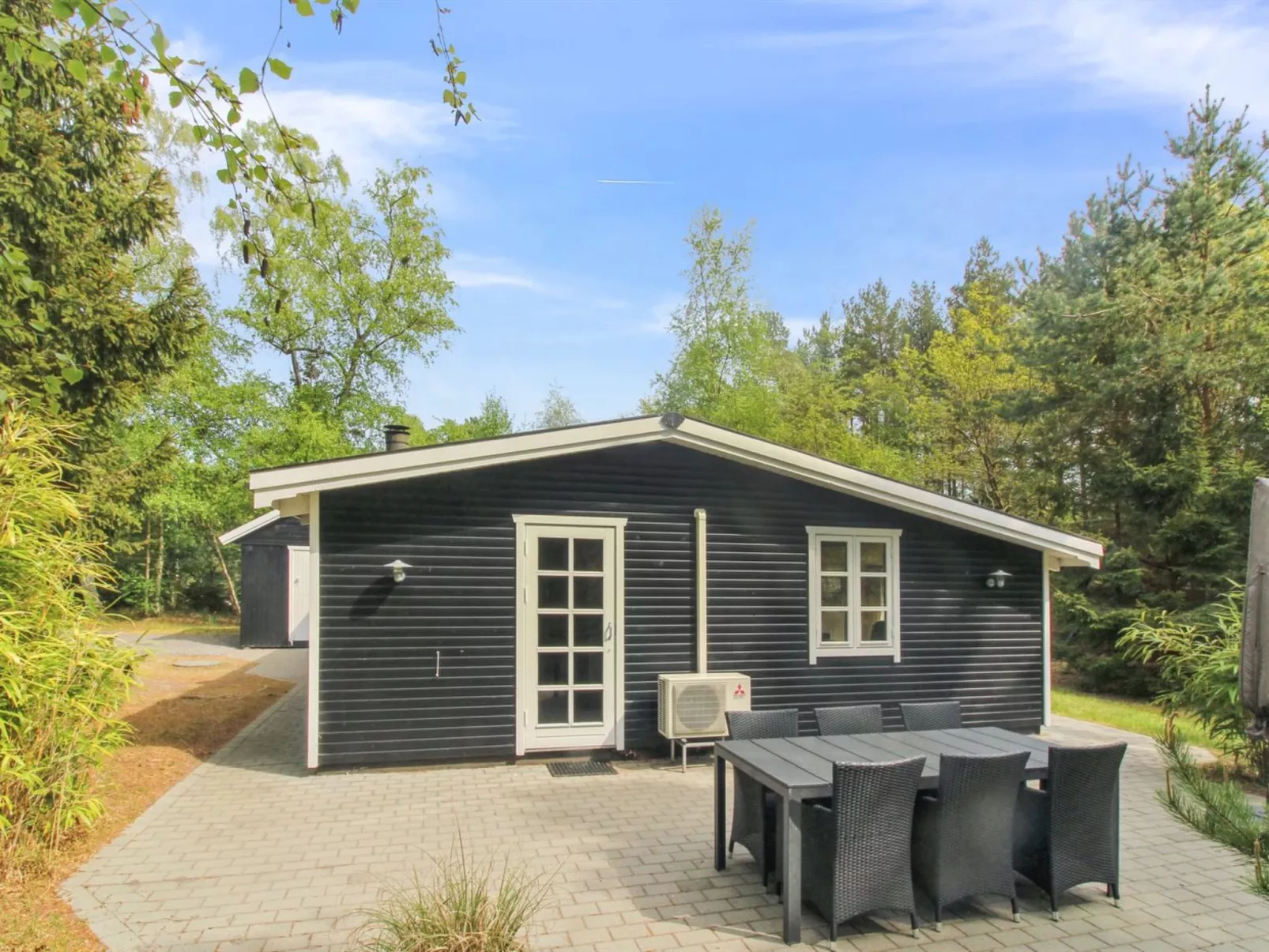 "Zeytun" - 800m from the sea-Dehors