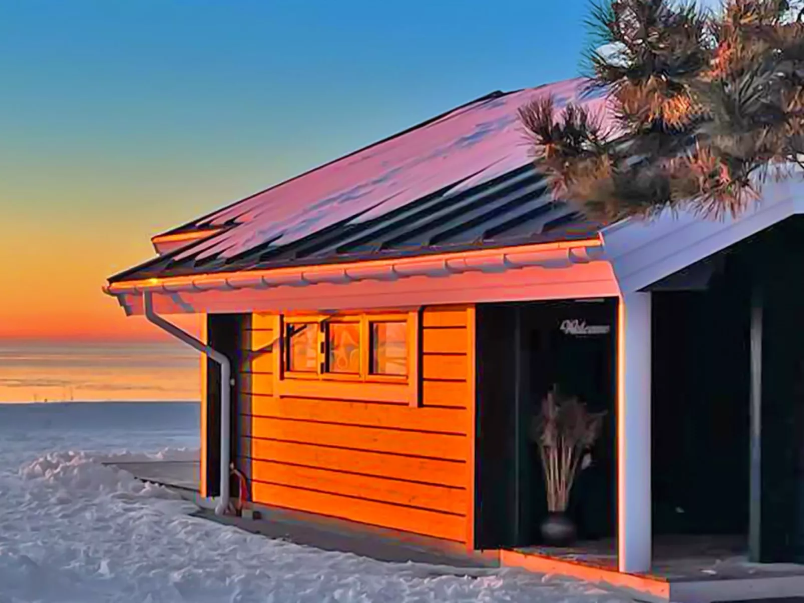 "Stacie" - 10m from the sea-Draußen