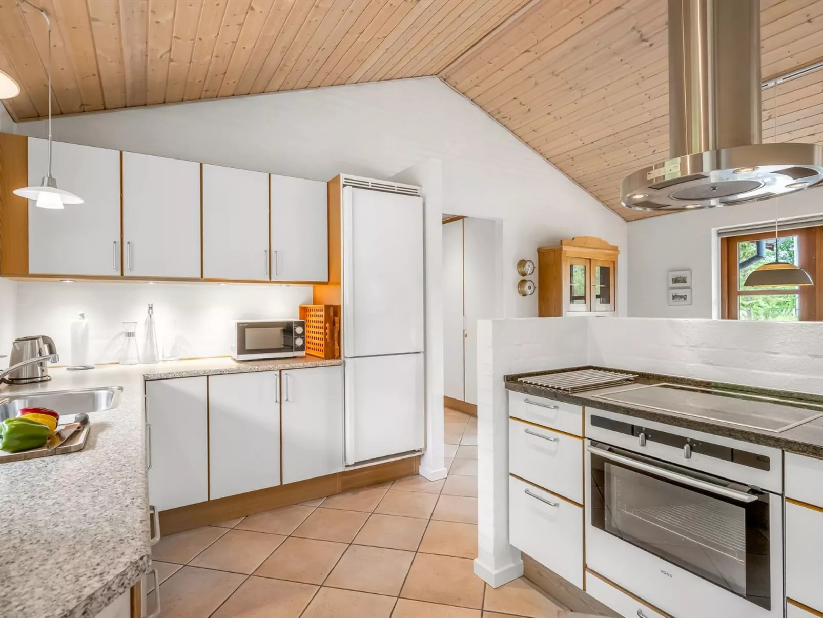 "Thormar" - 1.5km from the sea-Inside