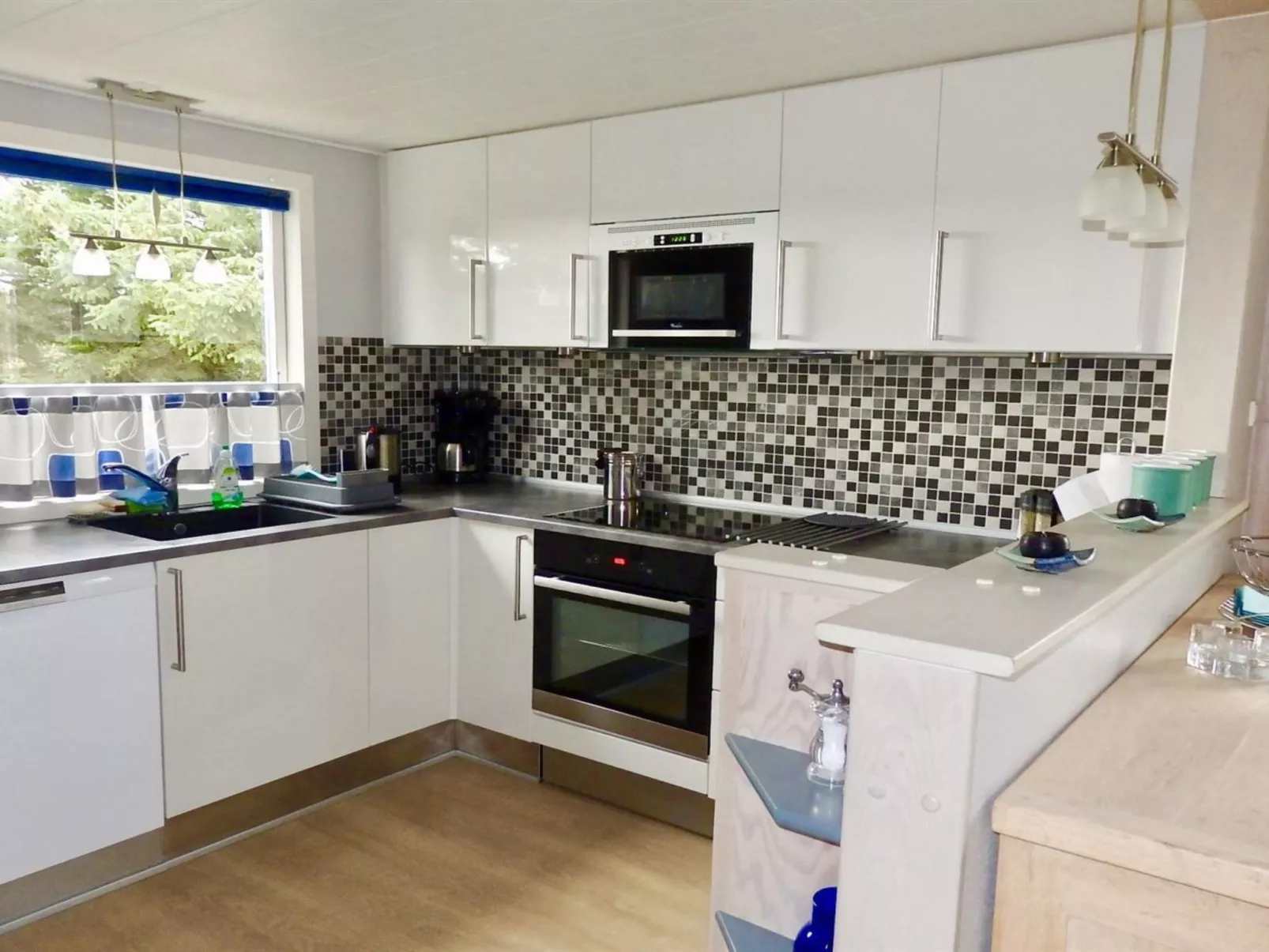 "Gudrid" - 500m from the sea-Inside