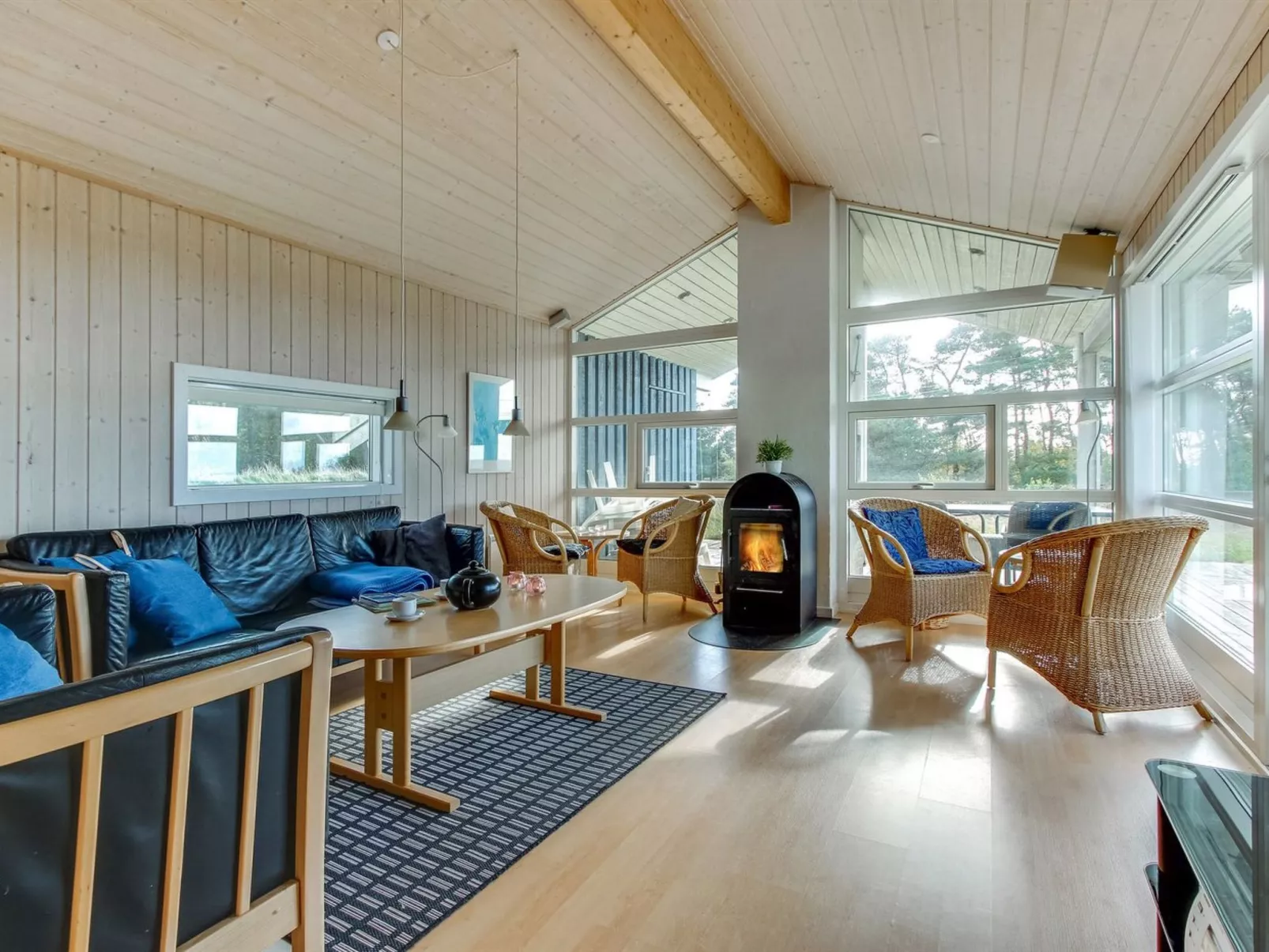 "Kajsa" - 50m from the sea-Inside