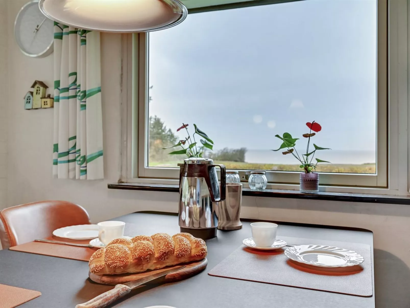 "Kaleva" - 200m to the fjord-Drinnen