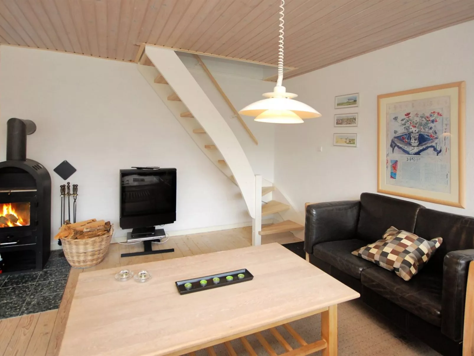 "Rigitte" - 1.5km from the sea-Inside