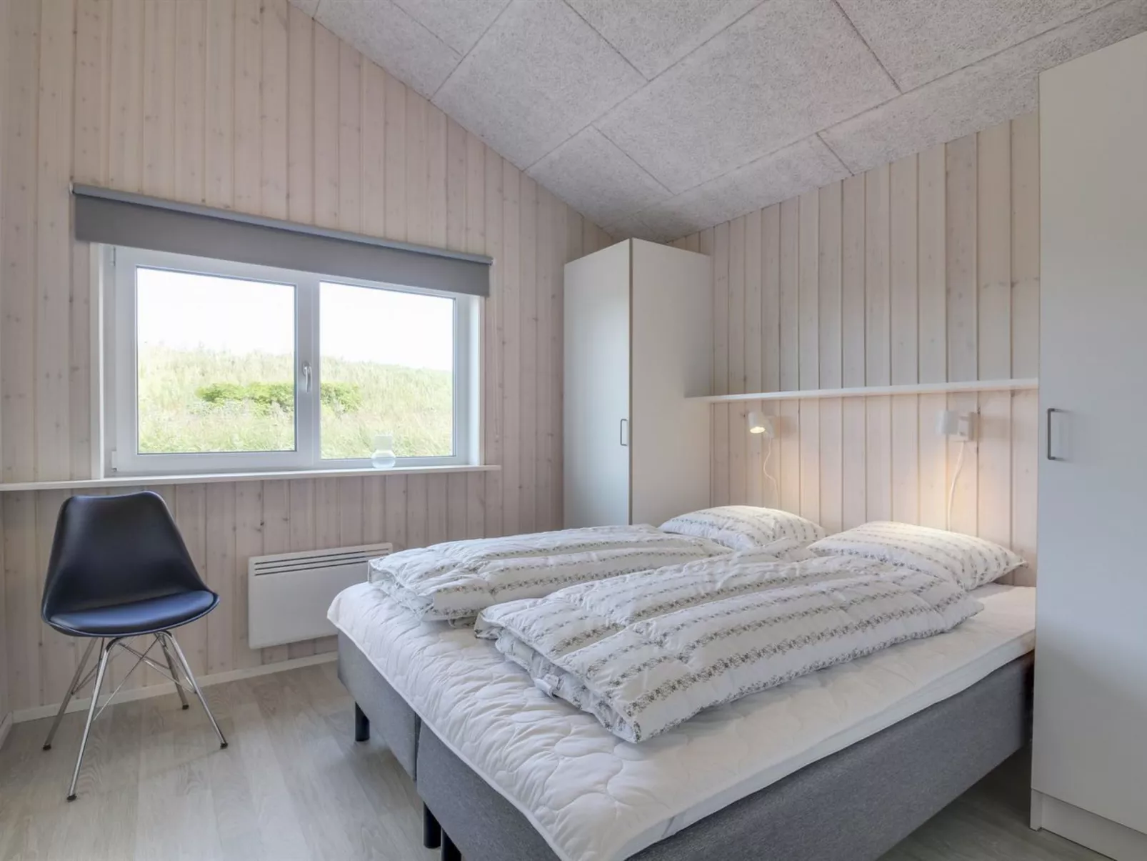 "Grith" - 1km from the sea-Inside