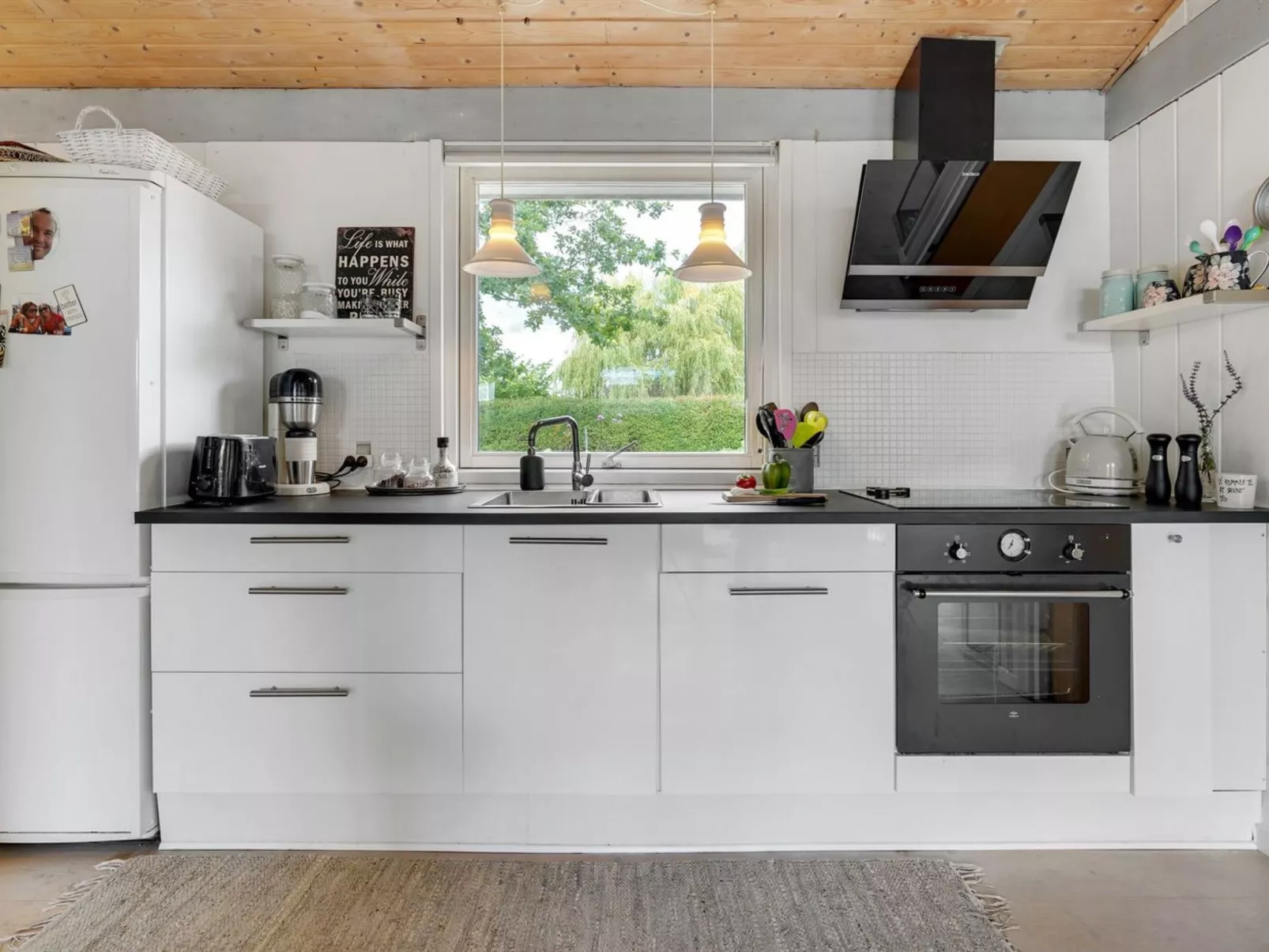 "Elva" - 150m from the sea-Inside