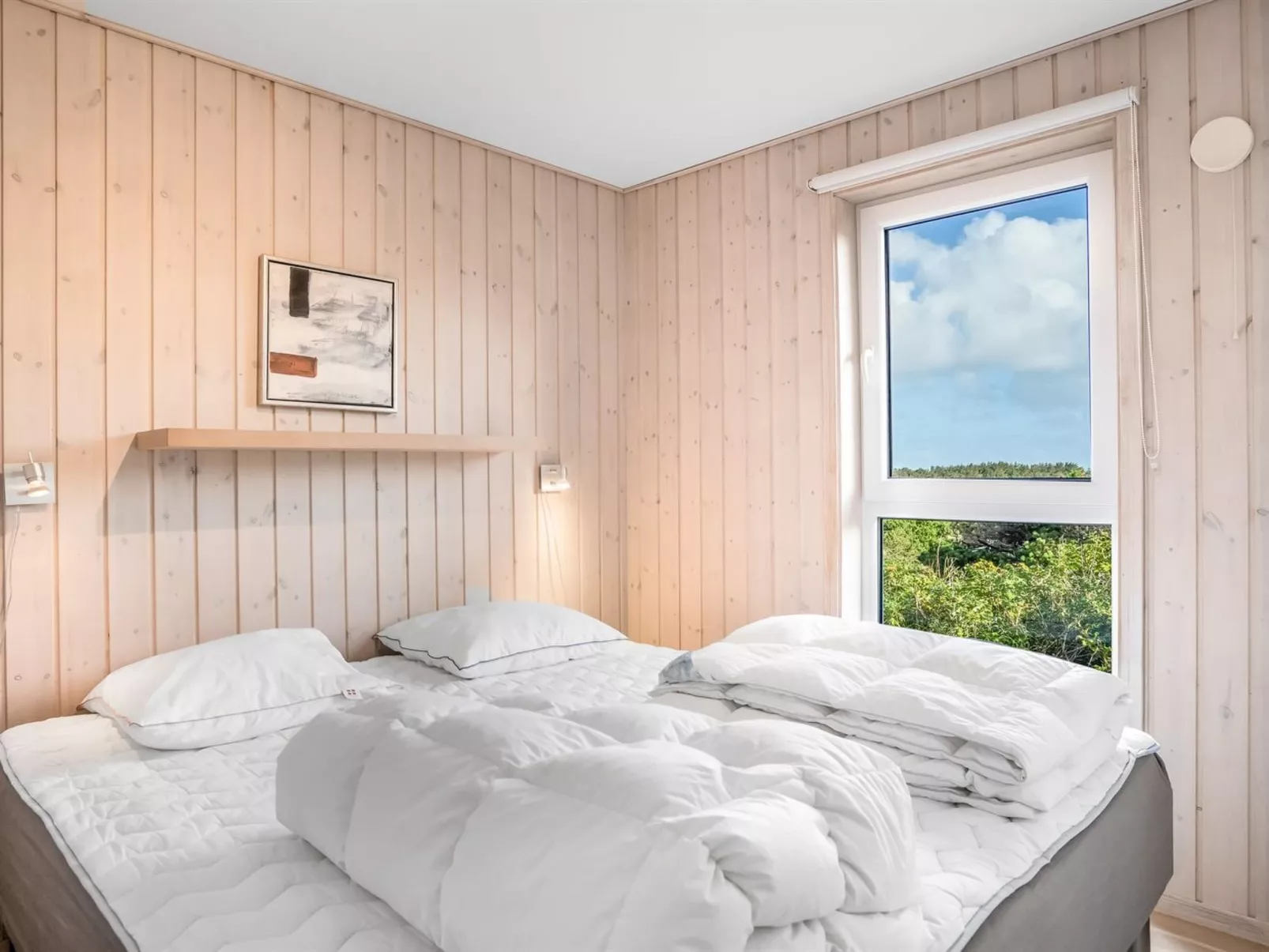 "Skamhals" - 700m from the sea-Inside