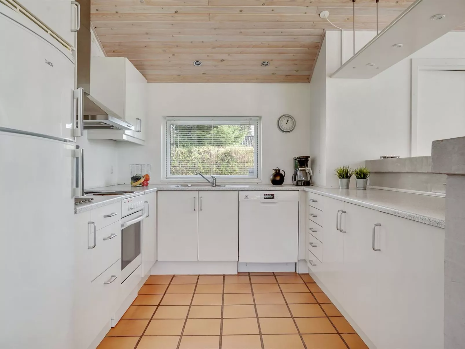 "Wreth" - 300m from the sea-Inside