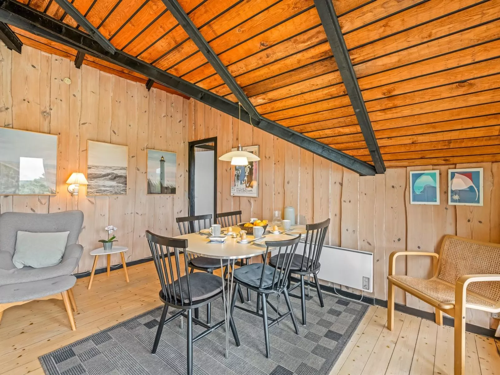 "Hildegart" -  from the sea-Drinnen