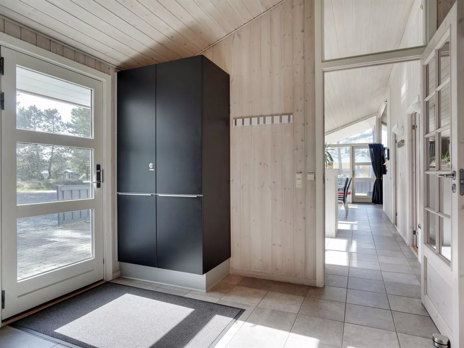 "Birgita" - 700m from the sea-Inside