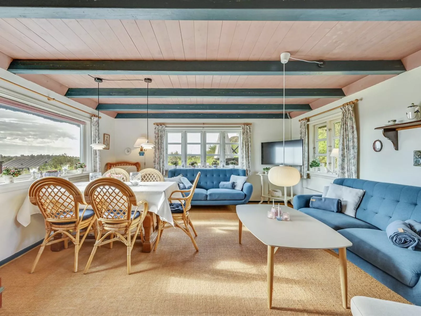 "Annika" -  from the sea-Inside