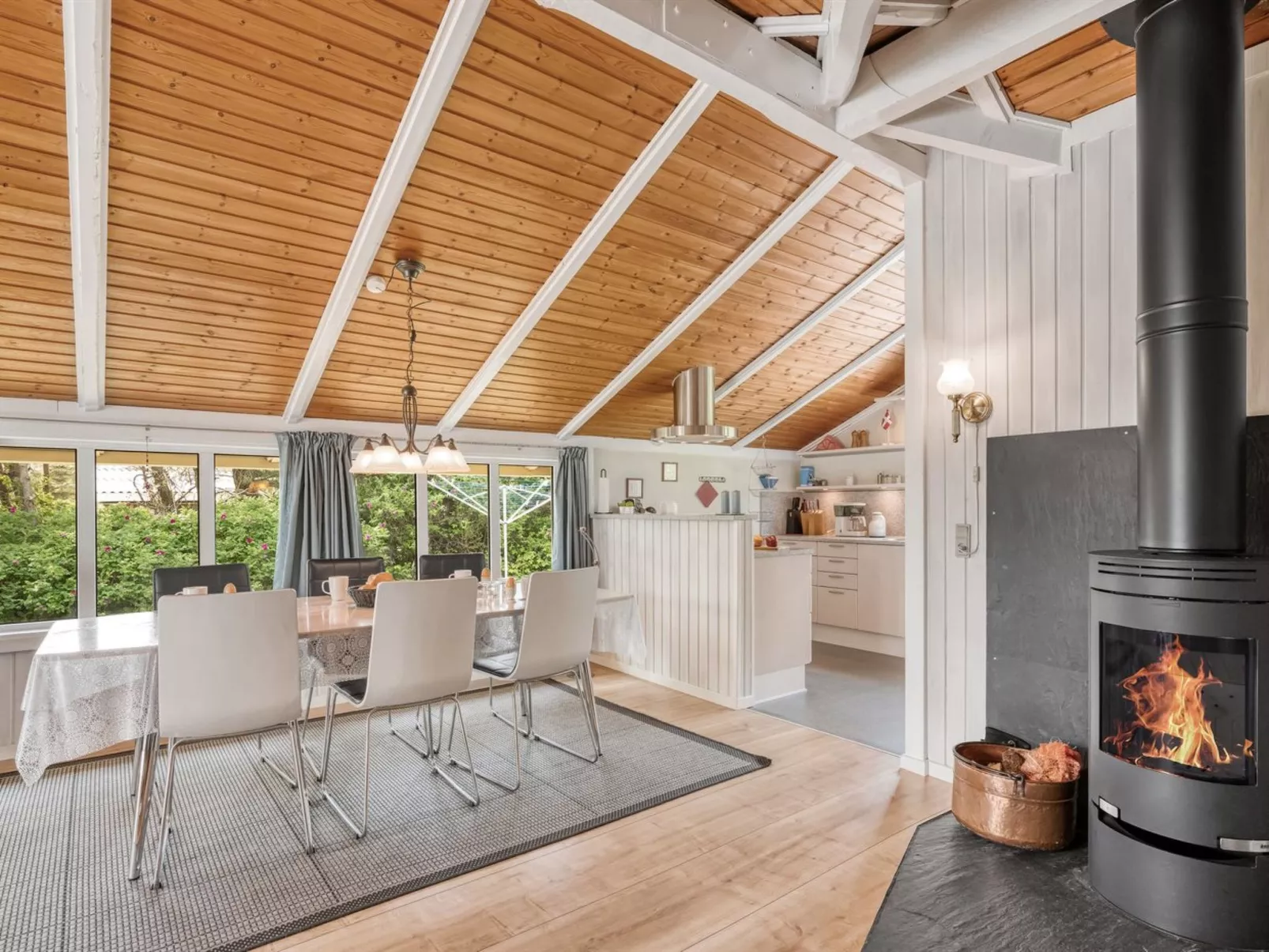 "Penka" - 550m to the fjord-Inside